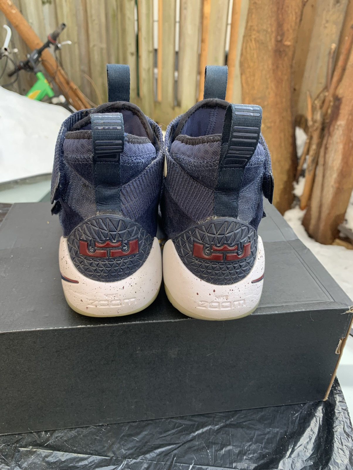 Nike Lebron Solider 11 College Navy Size US 9 / EU 42 - 3 Thumbnail
