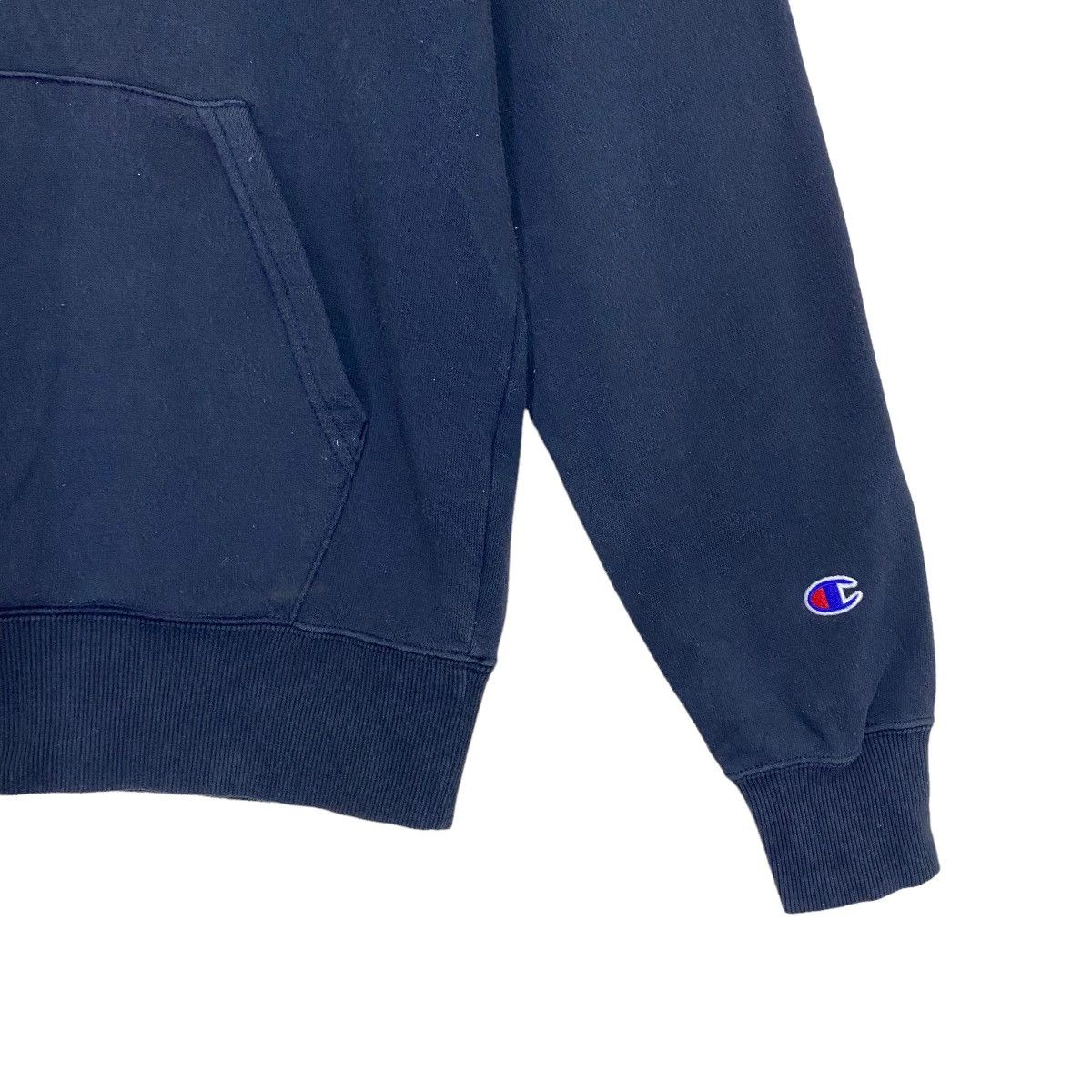 Champion × Vintage Champion Small Logo Pullover Hoodie Size M Size US M / EU 48-50 / 2 - 6 Thumbnail