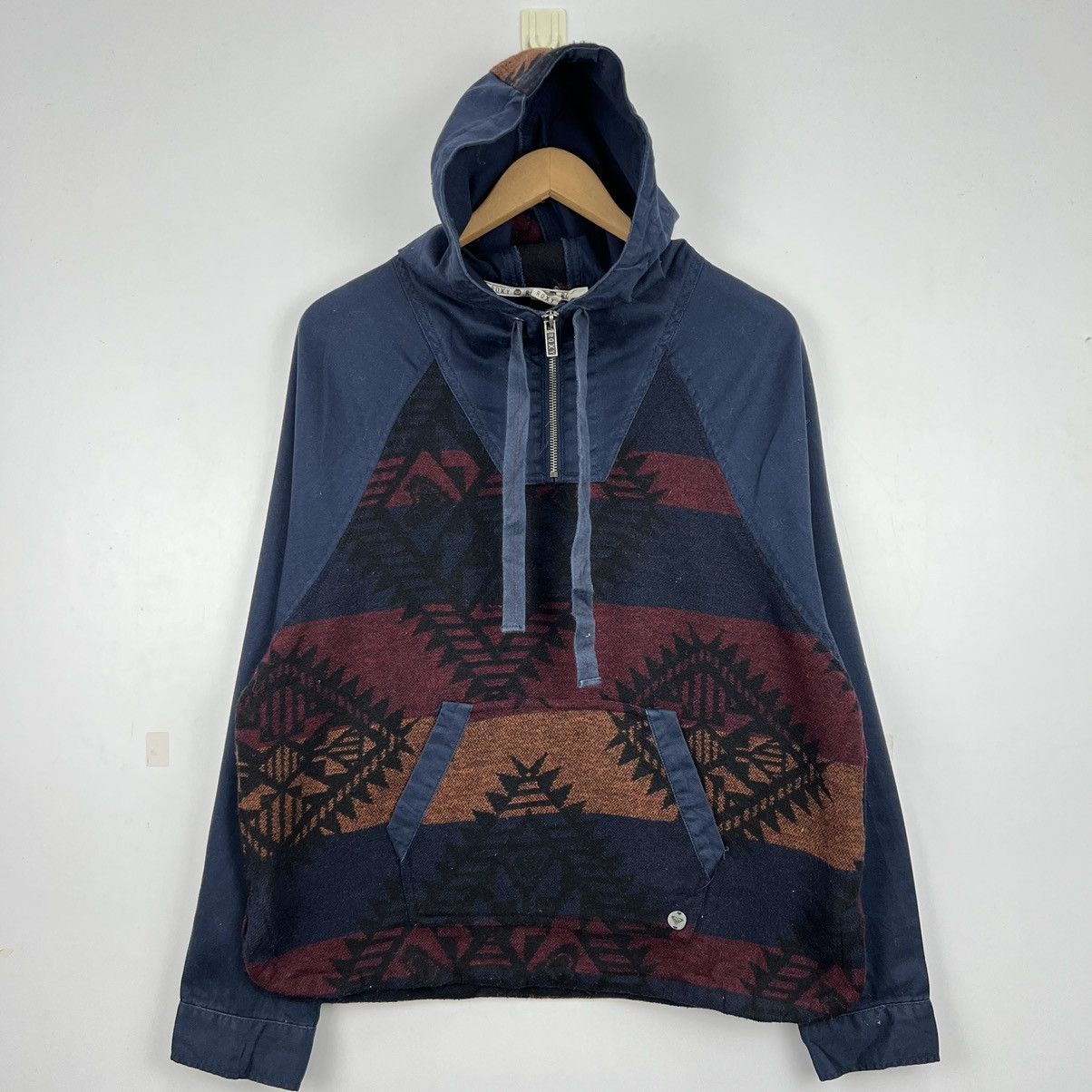 Quiksilver Vintage Roxy Aztec Navajo Native Hoodie Sweatshirt J0022 Size US M / EU 48-50 / 2 - 1 Thumbnail
