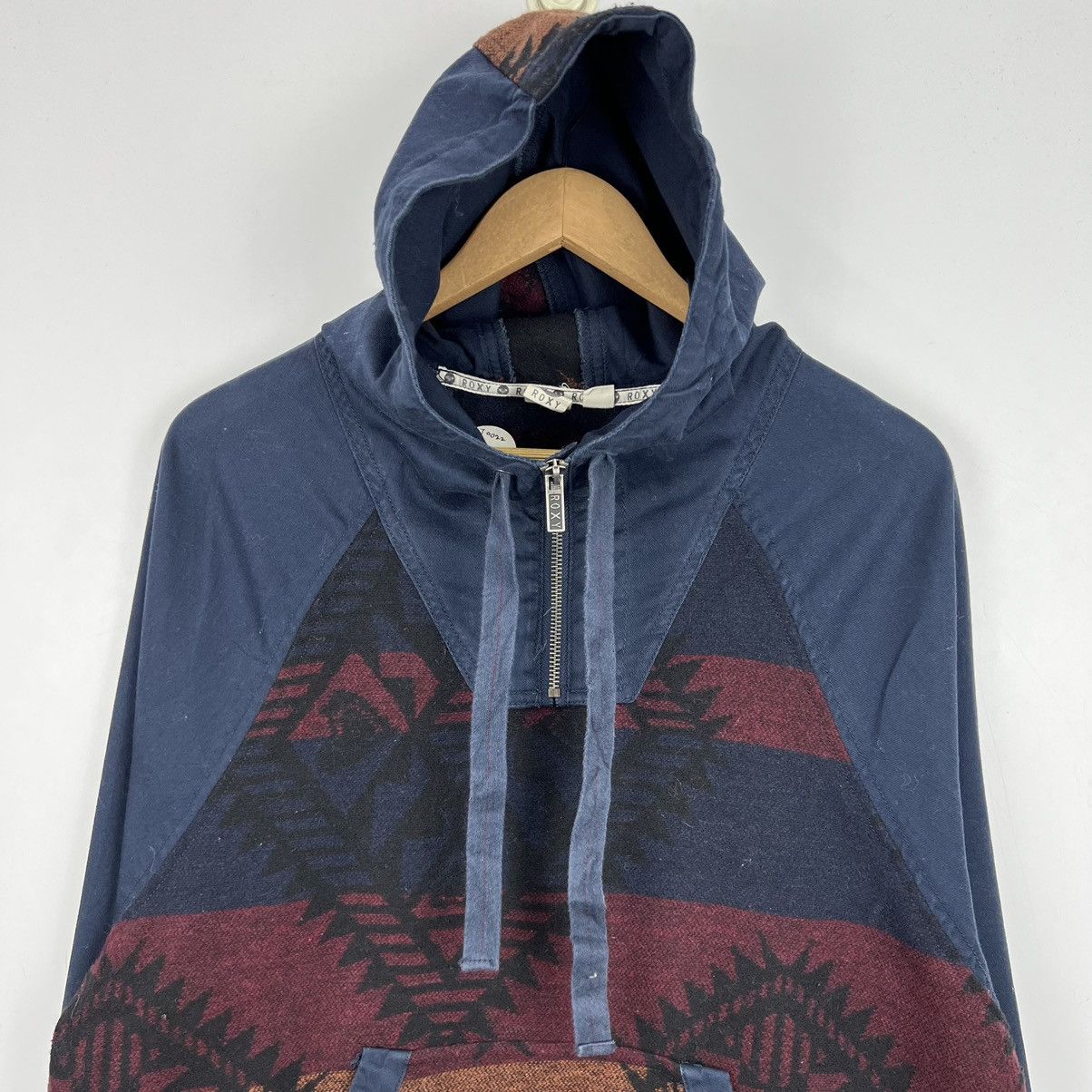 Quiksilver Vintage Roxy Aztec Navajo Native Hoodie Sweatshirt J0022 Size US M / EU 48-50 / 2 - 2 Thumbnail