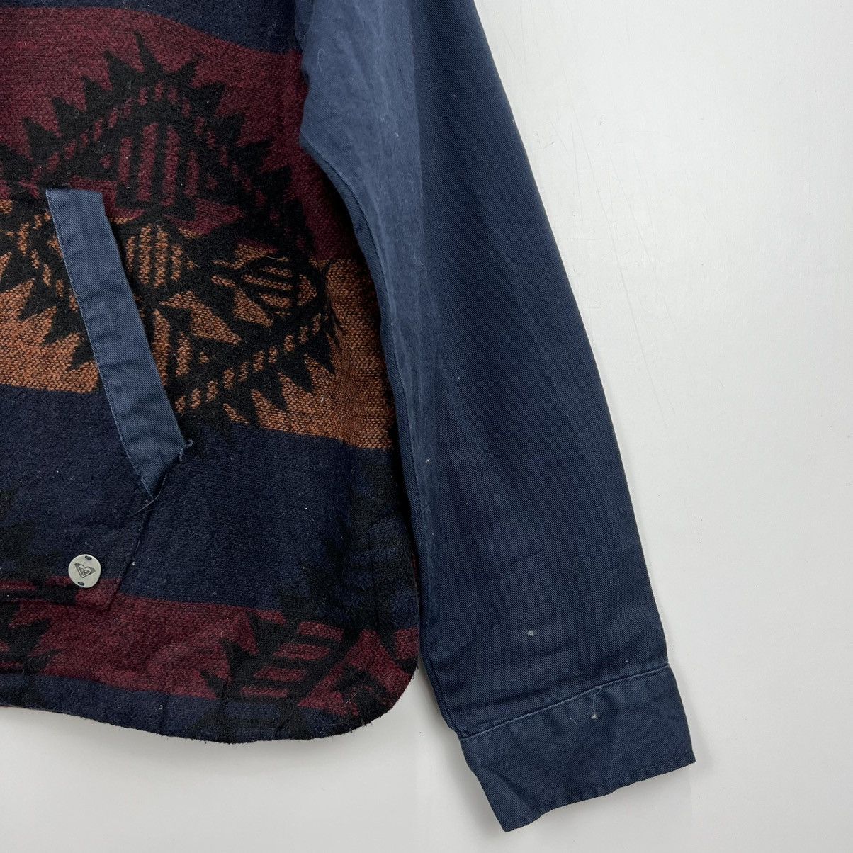 Quiksilver Vintage Roxy Aztec Navajo Native Hoodie Sweatshirt J0022 Size US M / EU 48-50 / 2 - 4 Thumbnail