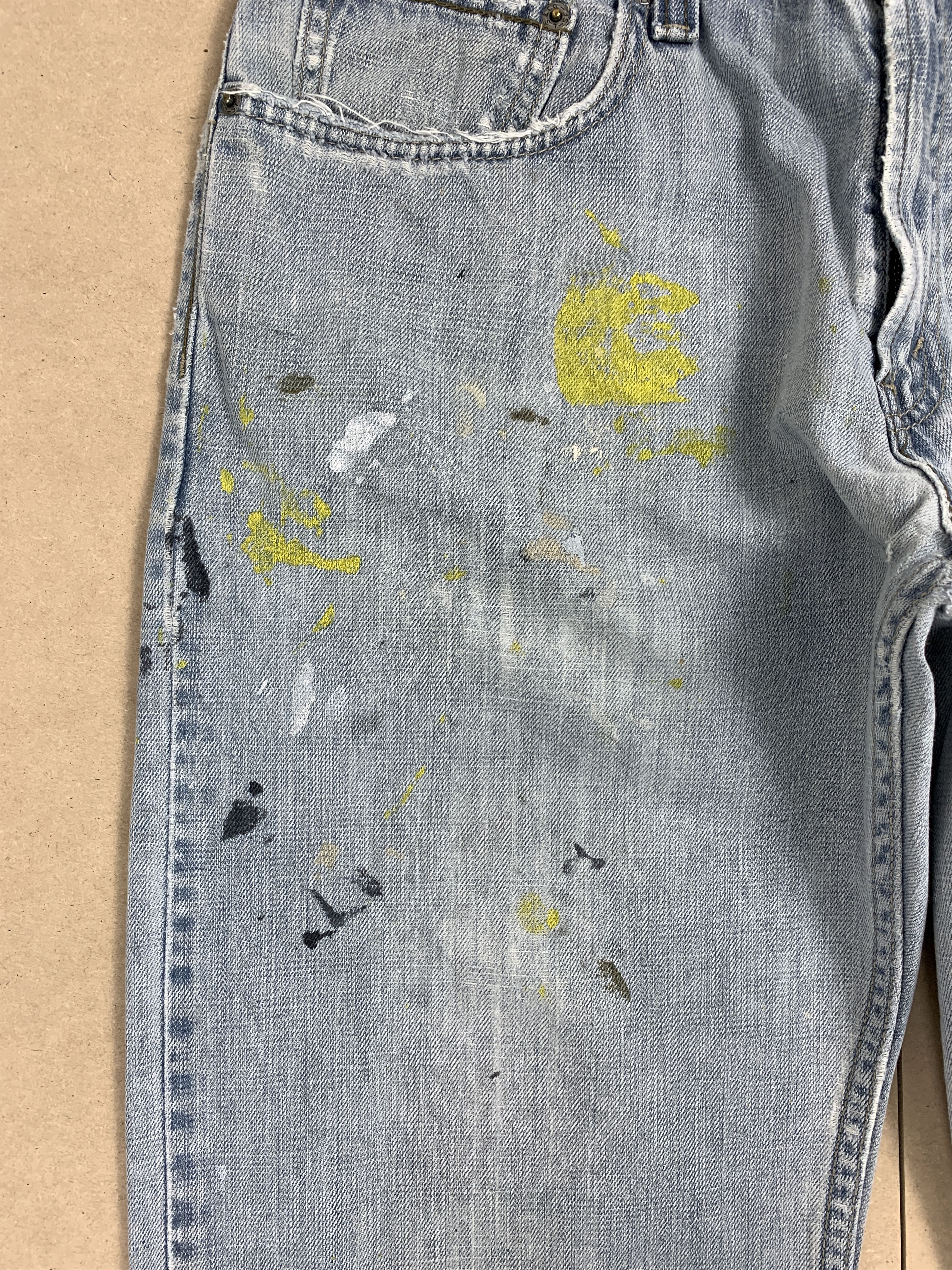 Levi's Vintage Levi's 559 VintageTag Painter Distressed Jeans P0203 Size US 29 - 3 Thumbnail