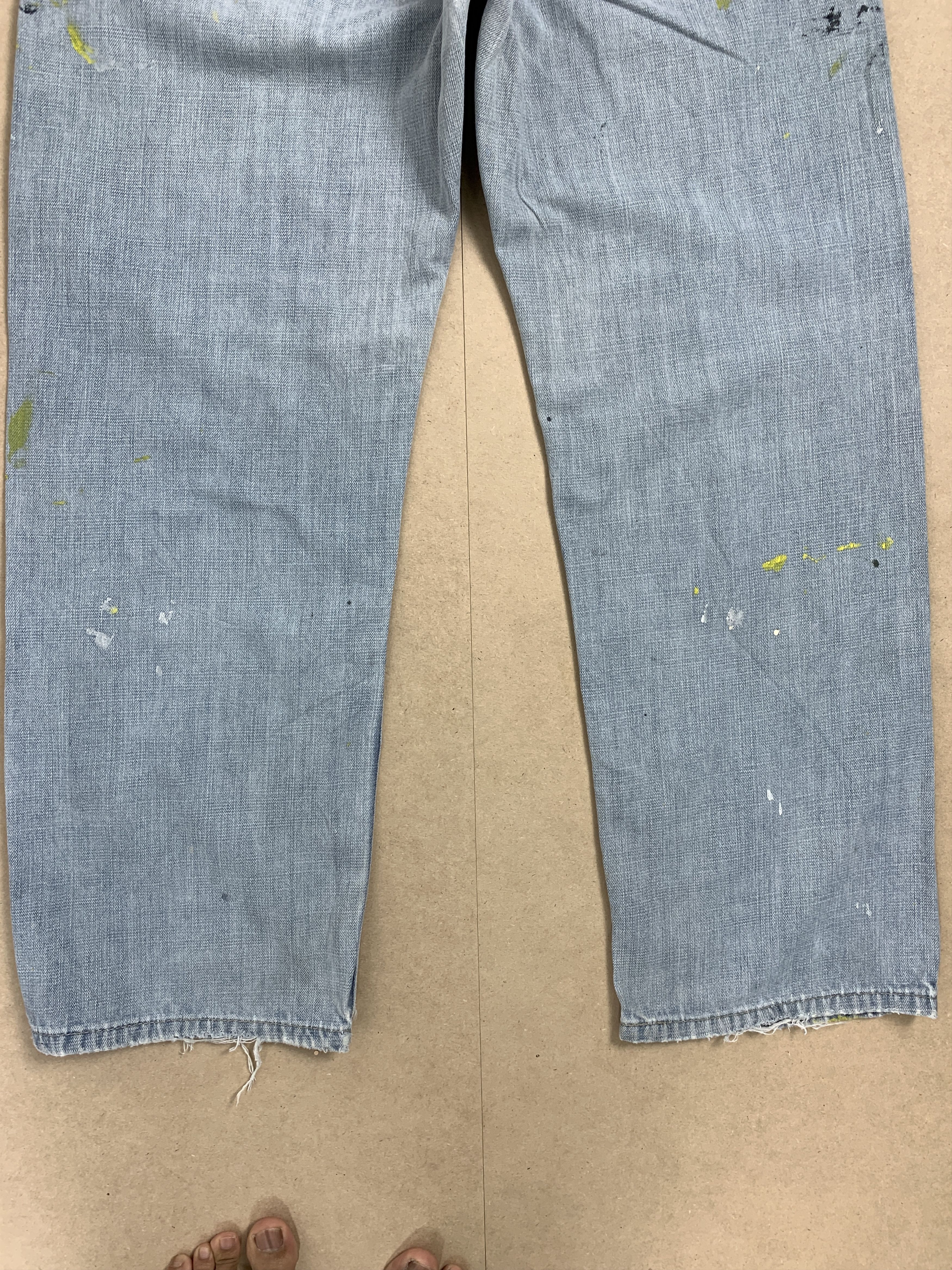 Levi's Vintage Levi's 559 VintageTag Painter Distressed Jeans P0203 Size US 29 - 14 Thumbnail