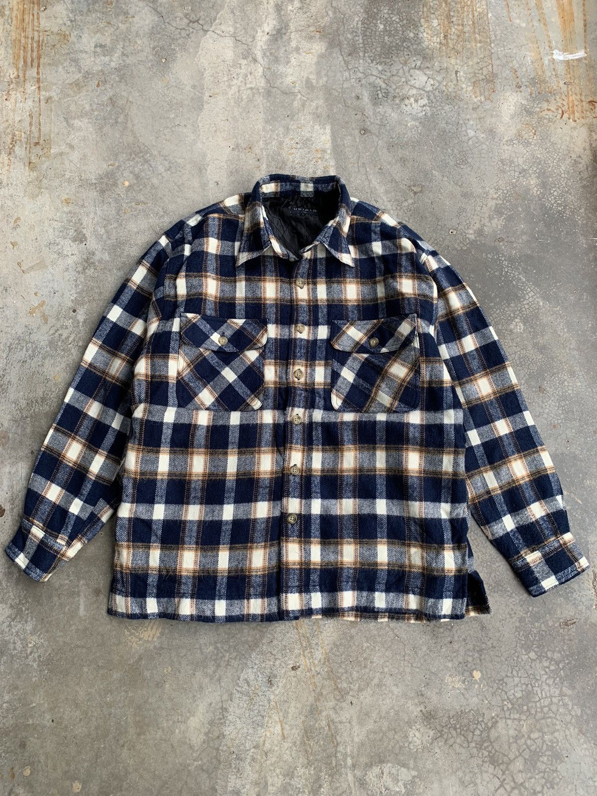 Flannel Vintage 90s JapaneseBrand Uniqlo Quilted Cpo Flannel Jacket Size US L / EU 52-54 / 3 - 1 Thumbnail