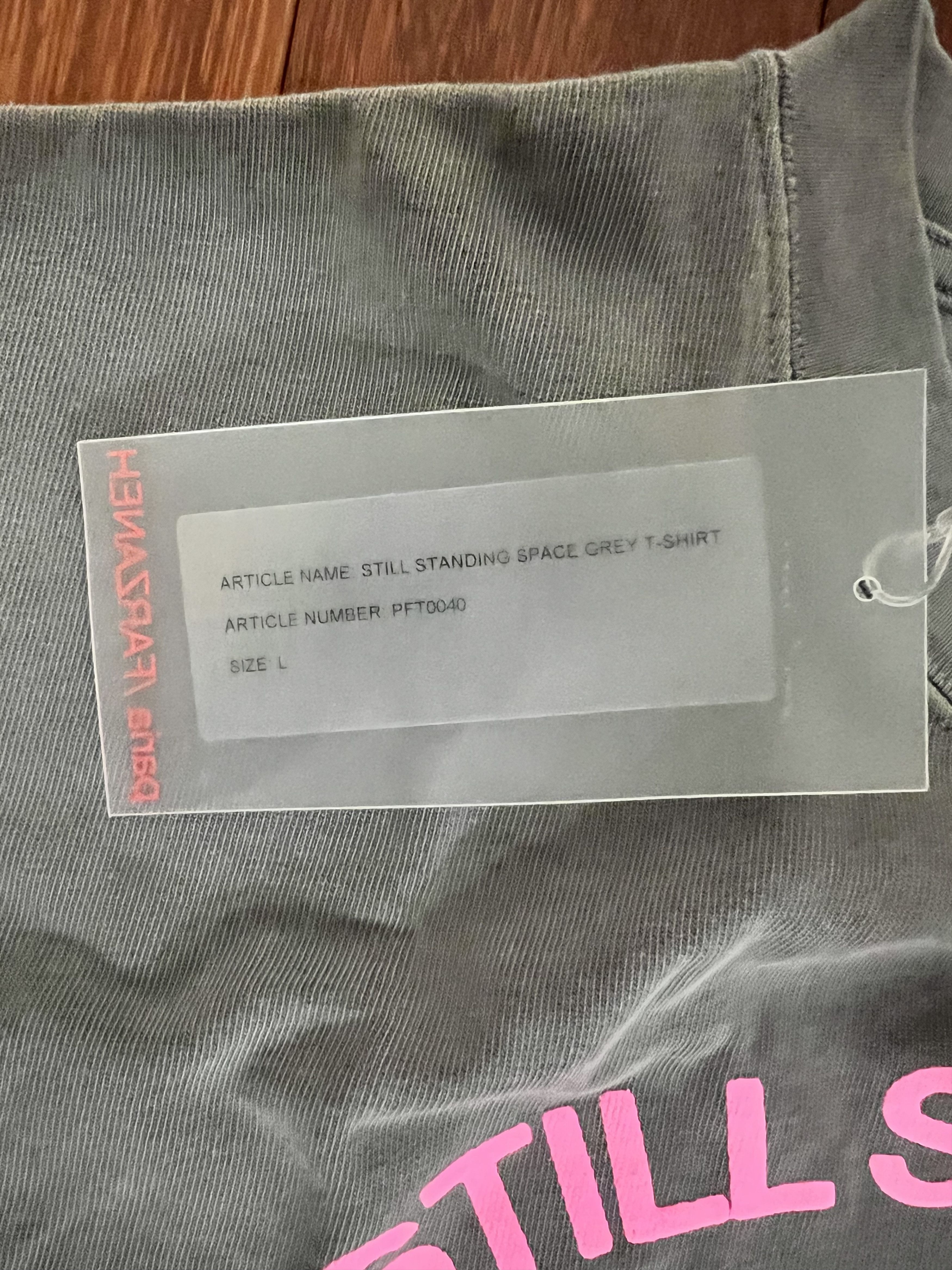 Paria Farzaneh 💚 Paria Farzaneh Still Standing Space Grey T-Shirt NEW Size US L / EU 52-54 / 3 - 8 Thumbnail
