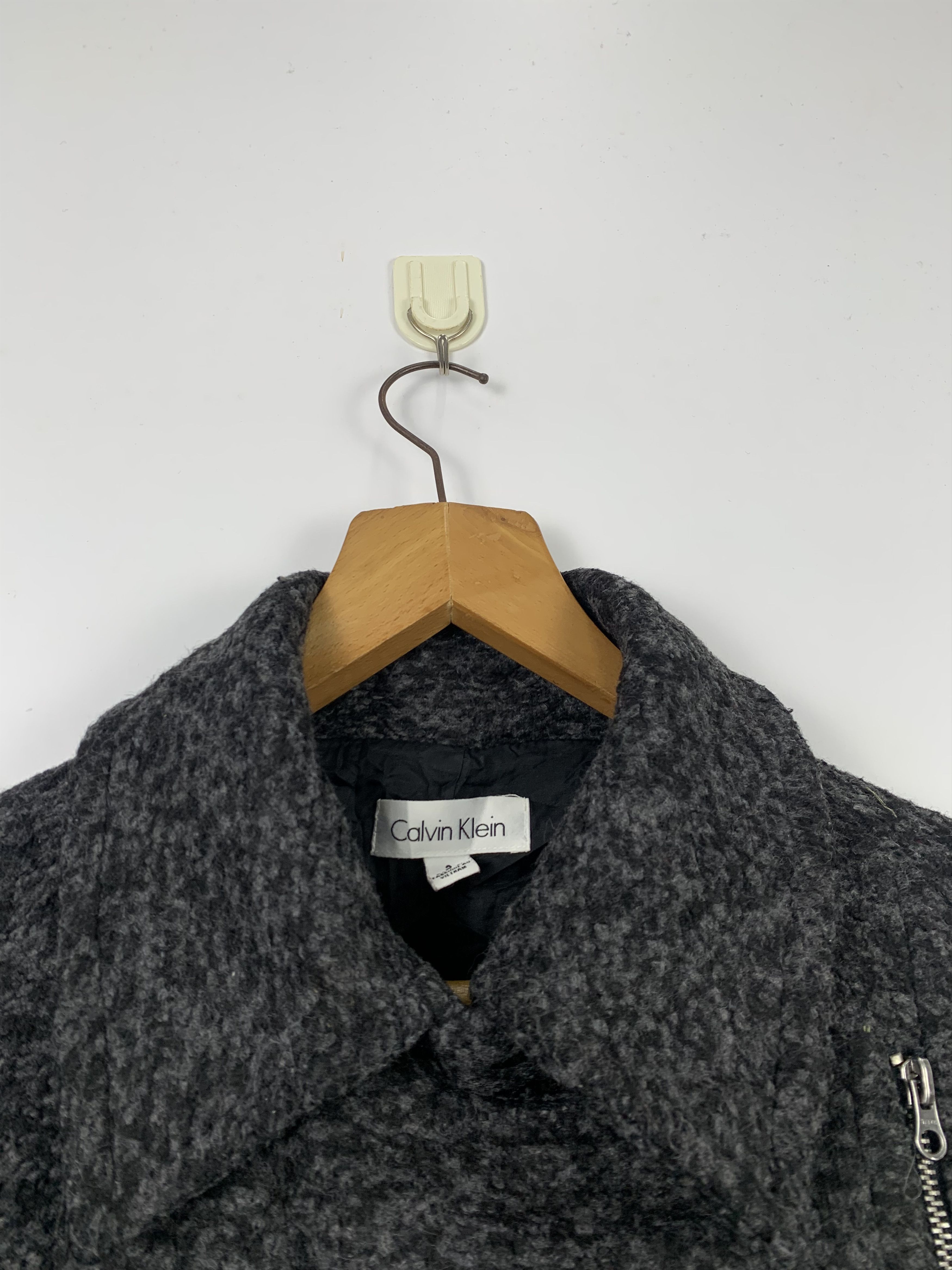 Calvin Klein Vintage Calvin Klein Zip up Jacket J0588 Size US S / EU 44-46 / 1 - 5 Thumbnail