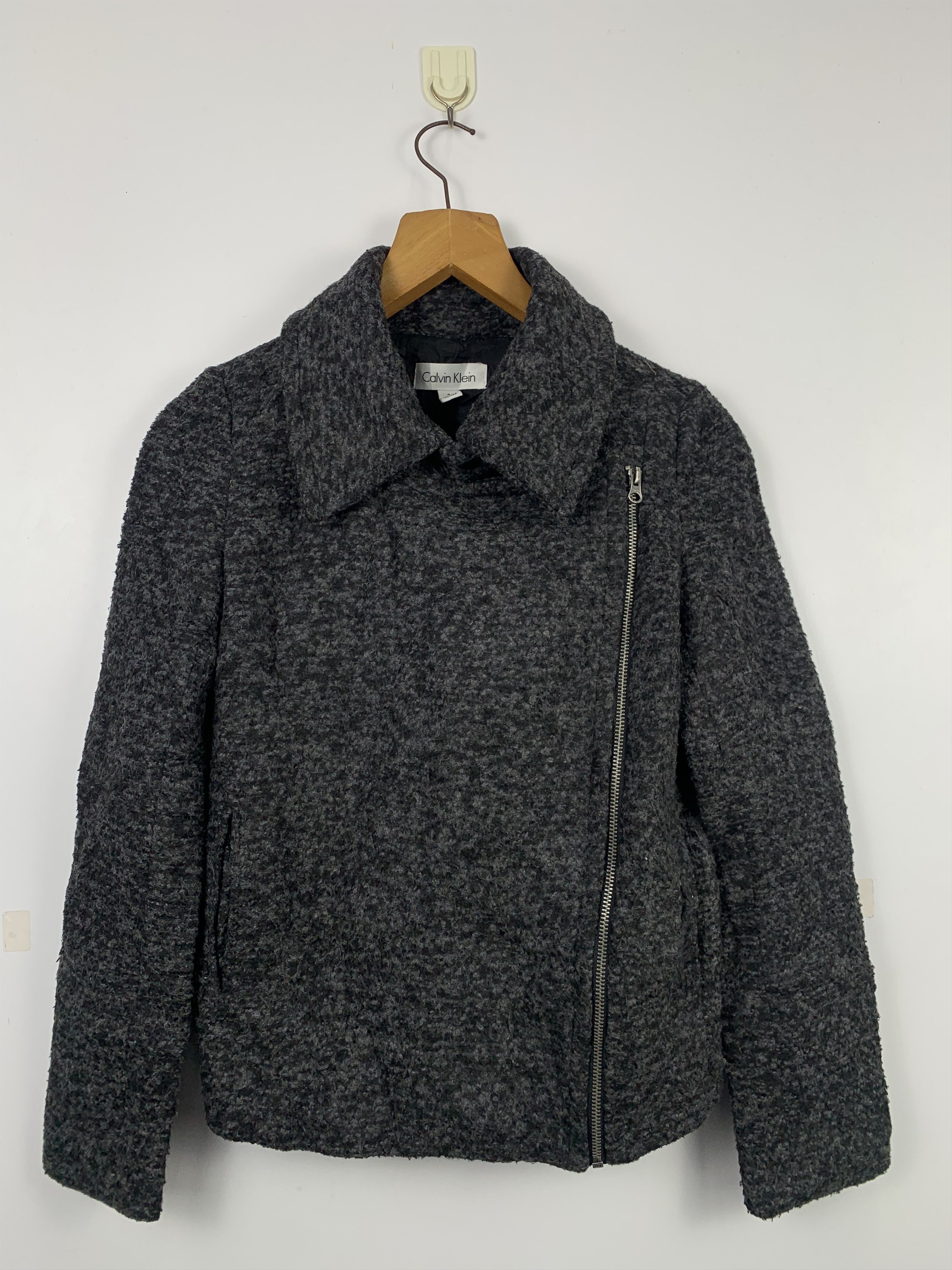 Calvin Klein Vintage Calvin Klein Zip up Jacket J0588 Size US S / EU 44-46 / 1 - 1 Thumbnail