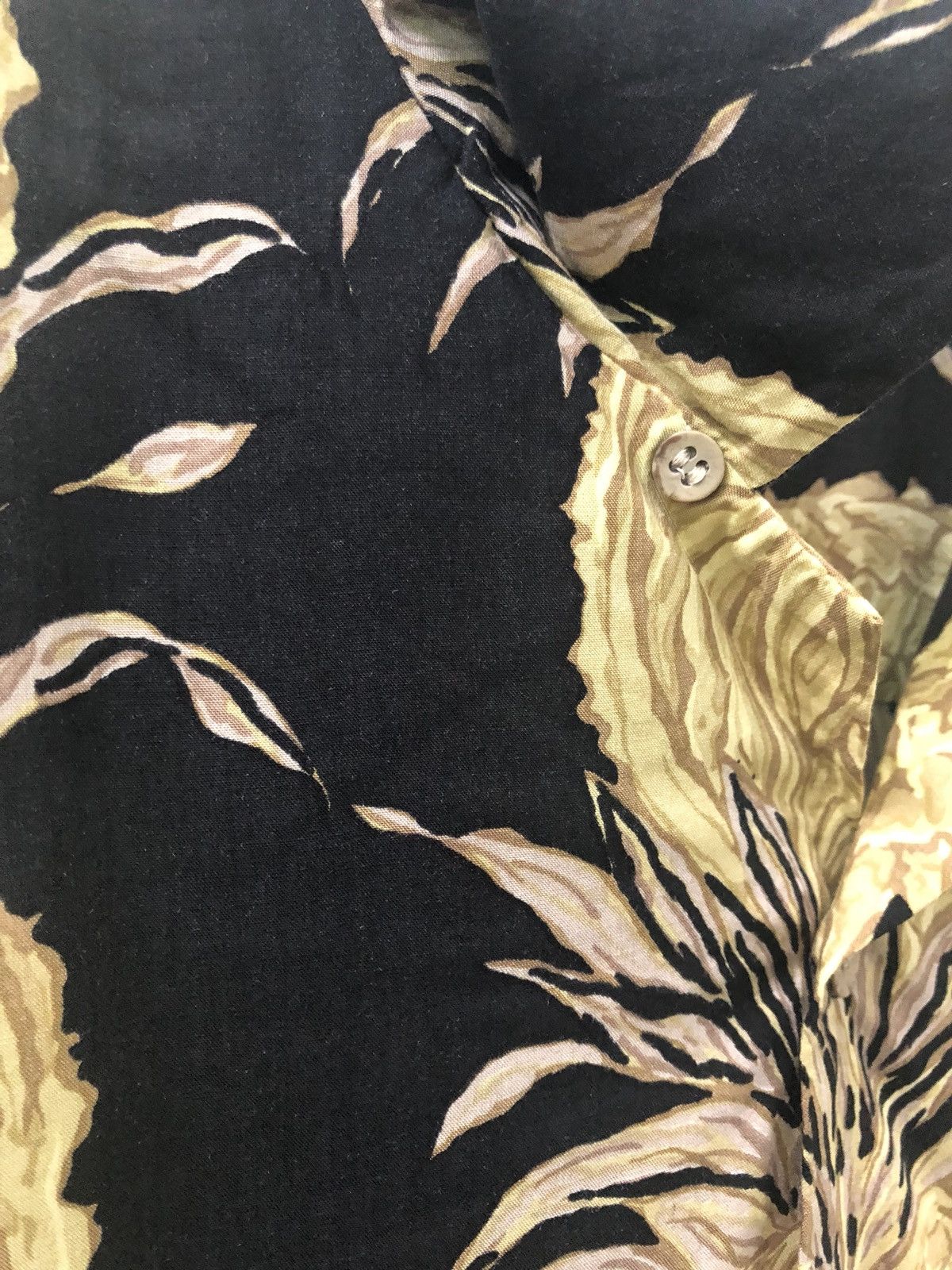 Vintage Japan Hawaiian Island Magic Pineapple Panel Print Rayon Size US M / EU 48-50 / 2 - 5 Thumbnail