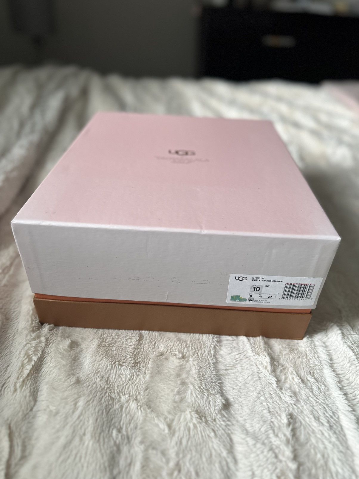 Ugg Like New! Tschabalala UGG x Marble Ultra Mini Boot Sz 10 Size US 10 / IT 40 - 7 Thumbnail