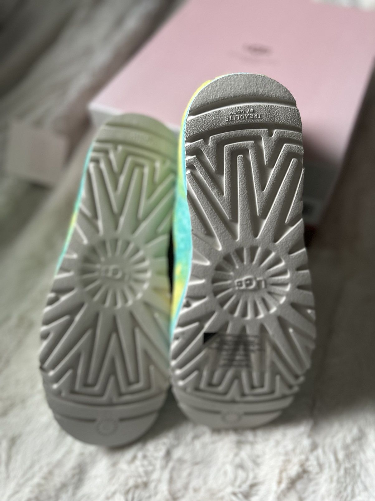 Ugg Like New! Tschabalala UGG x Marble Ultra Mini Boot Sz 10 Size US 10 / IT 40 - 6 Thumbnail