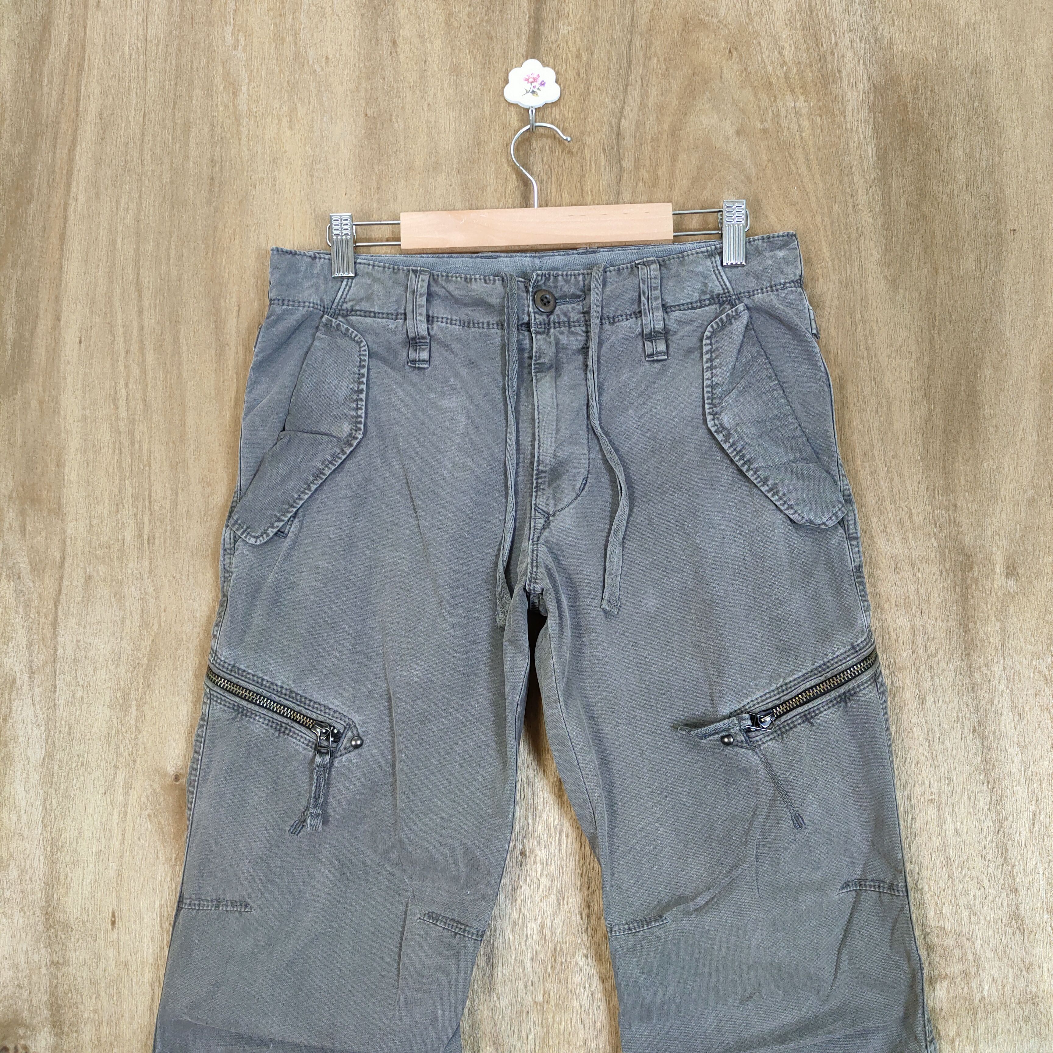 Japanese Brand VINTAGE JAPANESE BRAND FADED CARGO PANTS Size US 30 / EU 46 - 3 Thumbnail