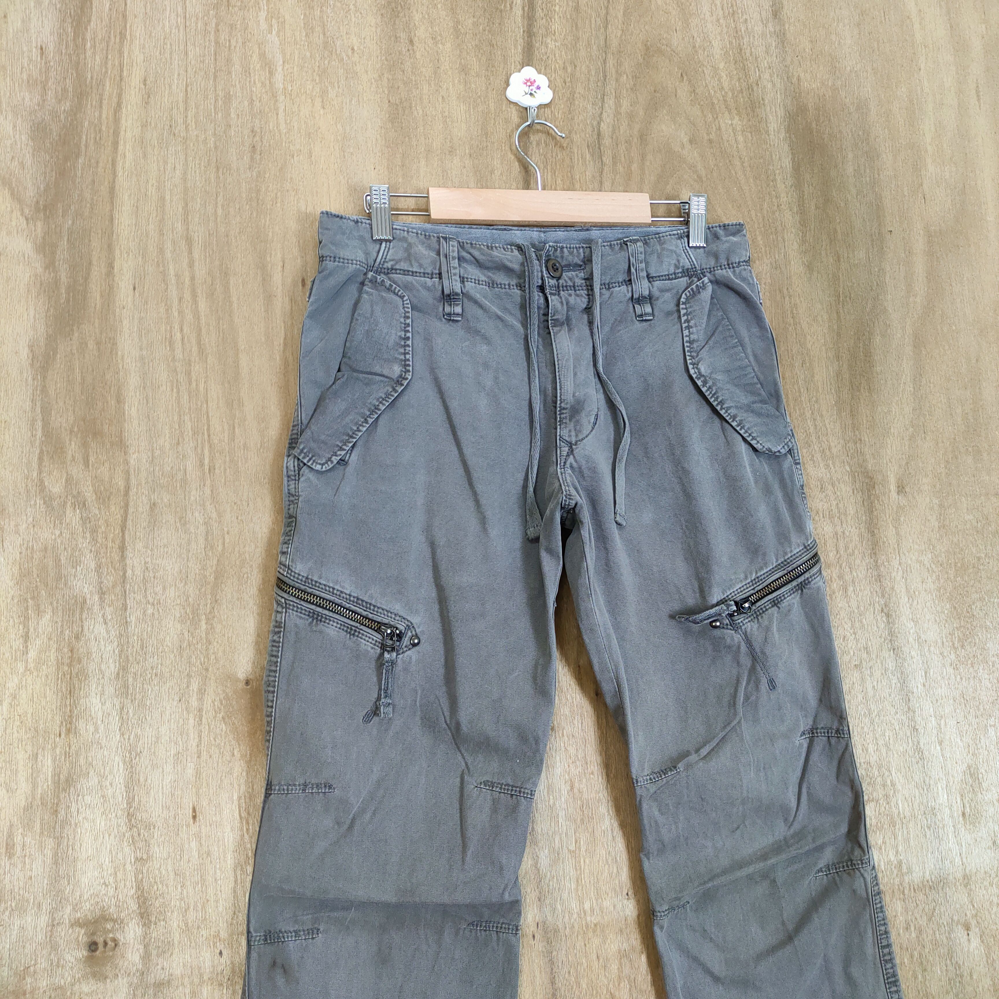 Japanese Brand VINTAGE JAPANESE BRAND FADED CARGO PANTS Size US 30 / EU 46 - 5 Thumbnail