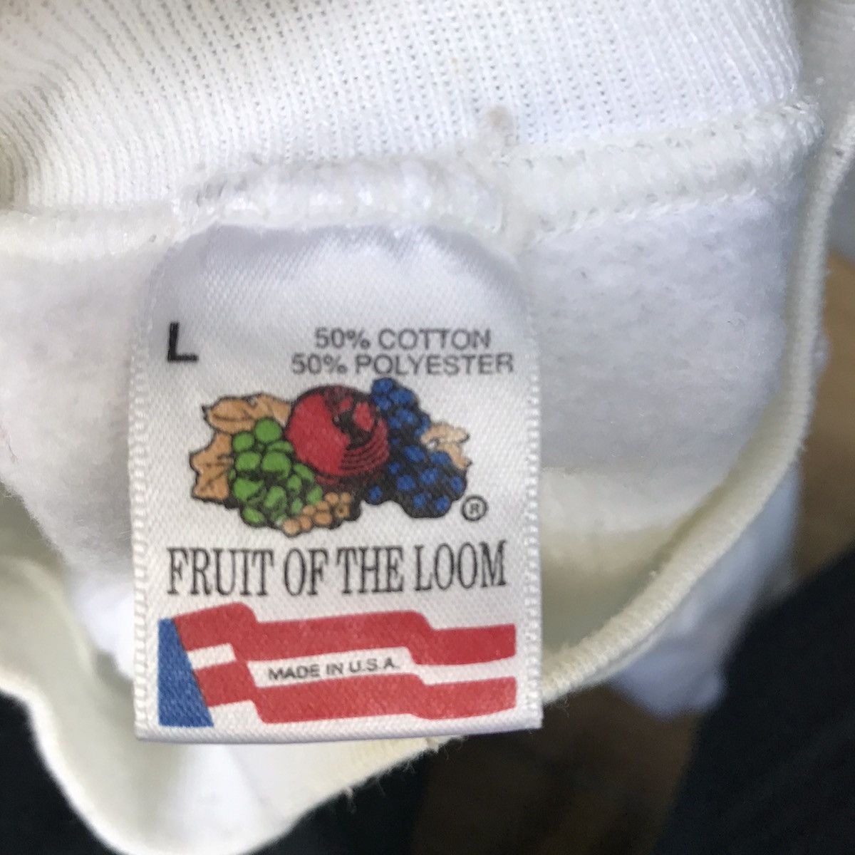 Fruit Of The Loom Vintage Hawaii Big Logo Crewneck Sweatshirt Size US M / EU 48-50 / 2 - 5 Thumbnail