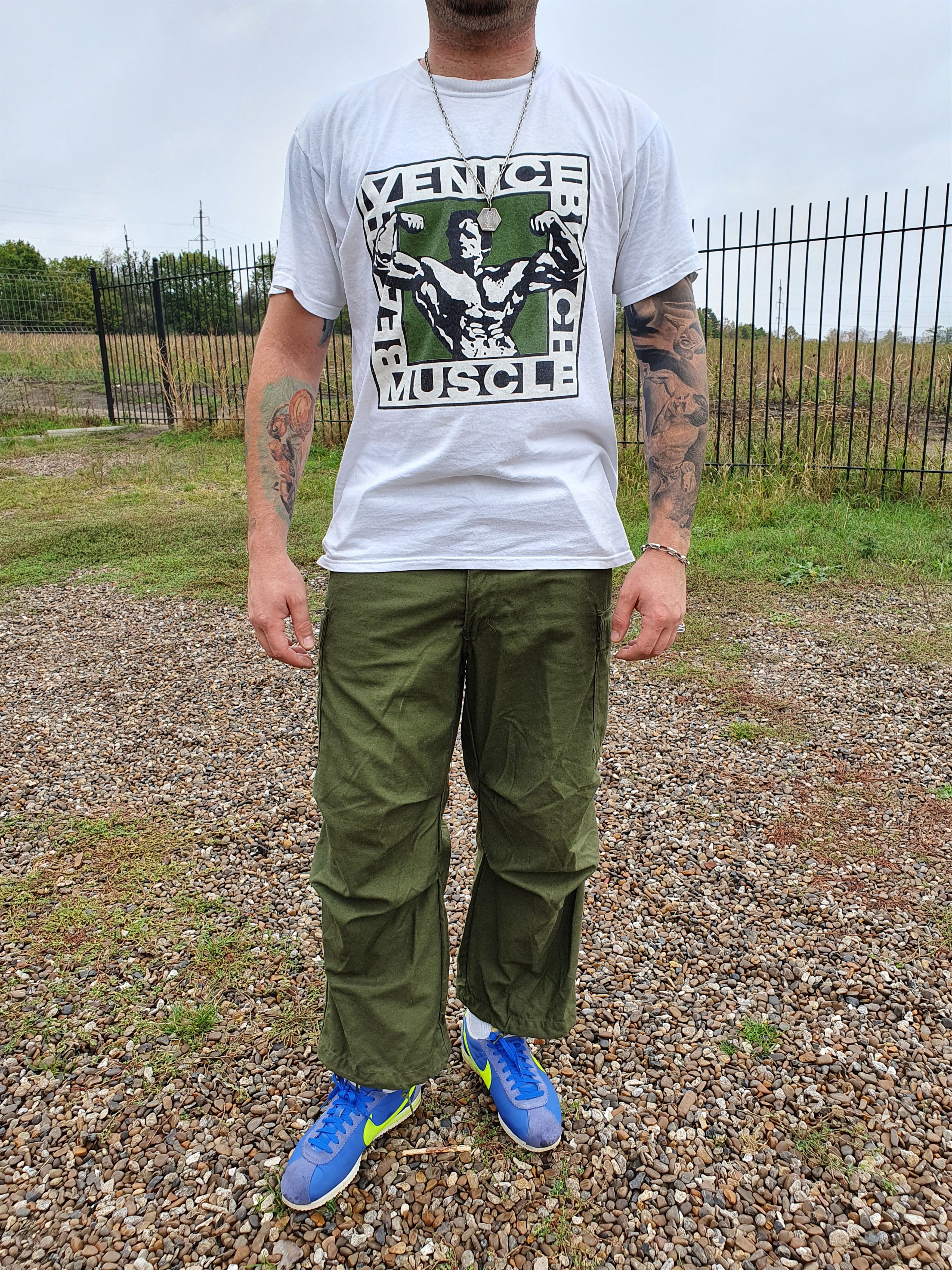 Vintage Rare 90s VENICE Beach MUSCLE Tee shirt FOTL tag Size US M / EU 48-50 / 2 - 2 Thumbnail