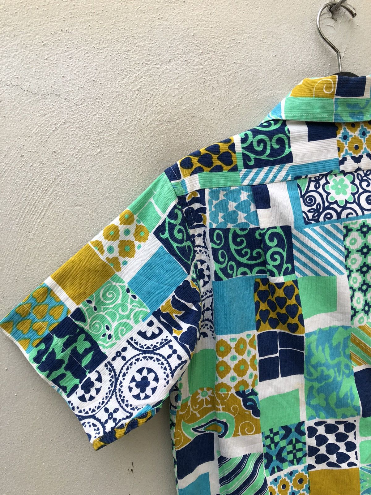 Vintage Vintage 60s 70s Jackman Psychedelic Hawaiian Shirt Size US M / EU 48-50 / 2 - 13 Thumbnail