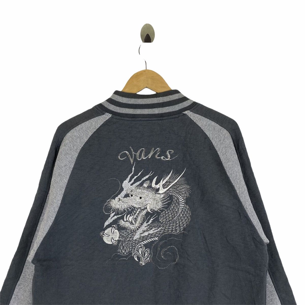 Vans × Vintage Vintage VANS Sukajan Japanese Dragon Big Logo Sweater Jacket Size US M / EU 48-50 / 2 - 6 Thumbnail