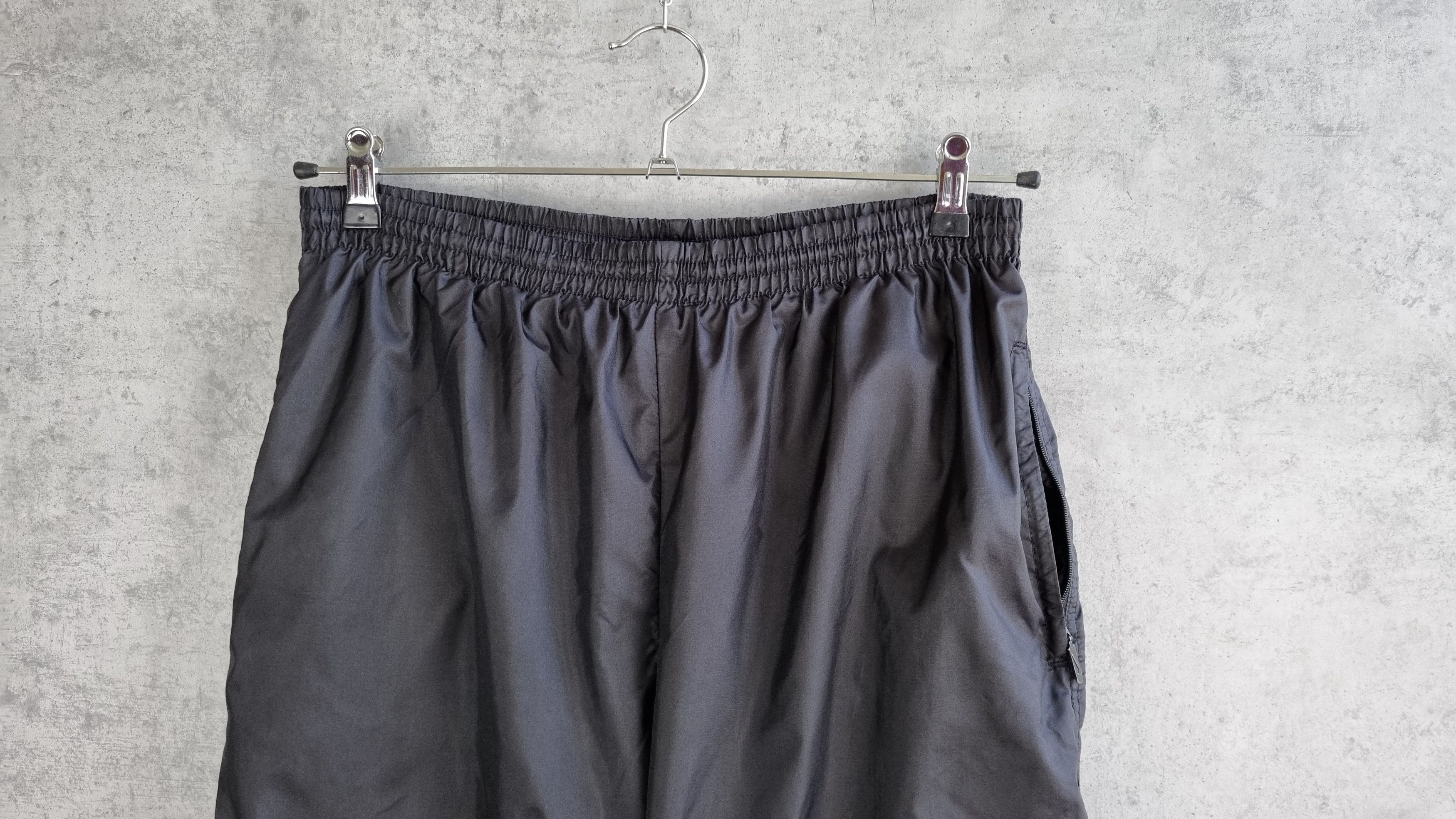 Nike × Vintage Rare 90s Full Black NIKE Sport Nylon Pants Size US 32 / EU 48 - 7 Thumbnail