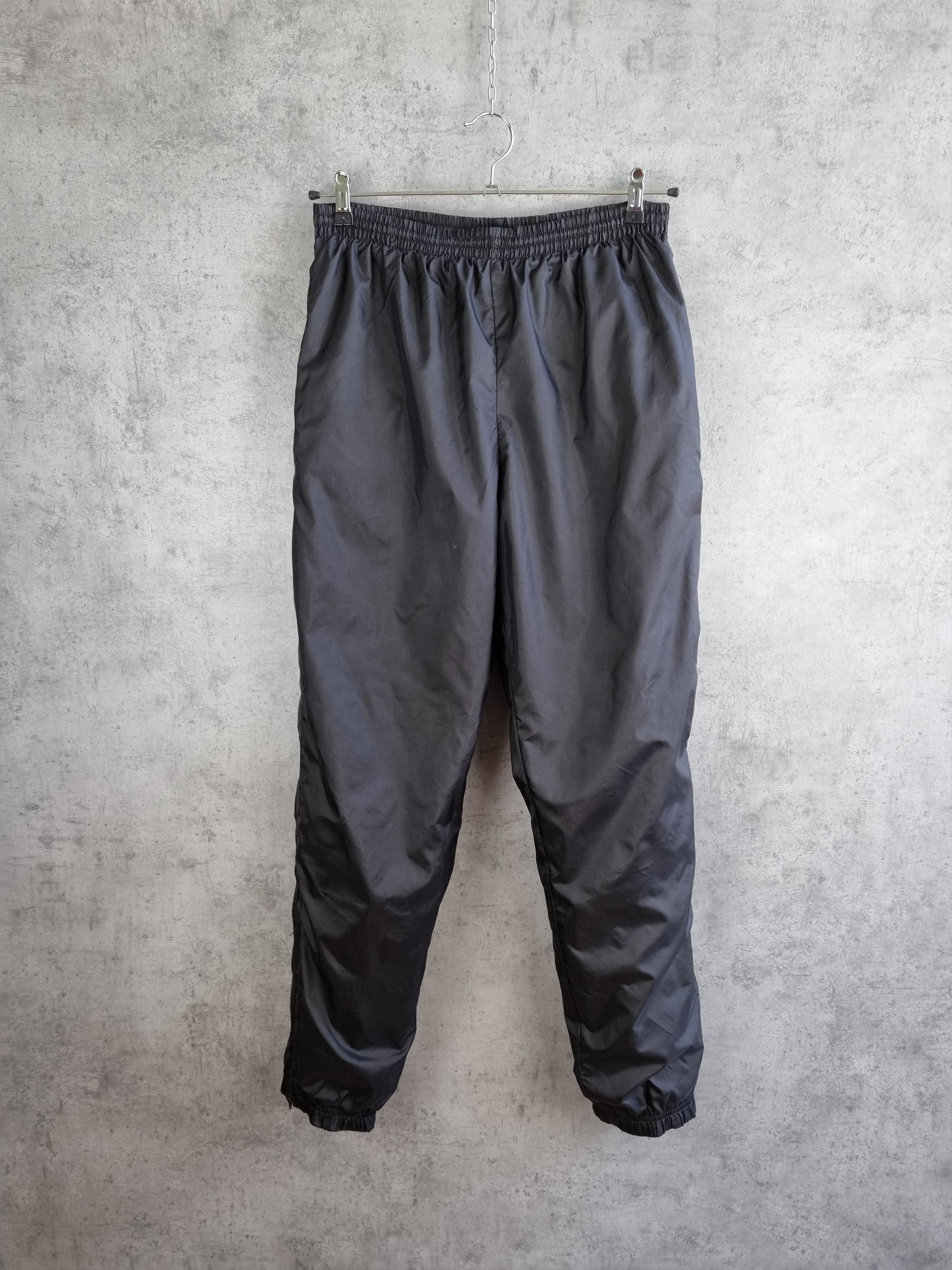 Nike × Vintage Rare 90s Full Black NIKE Sport Nylon Pants Size US 32 / EU 48 - 2 Thumbnail