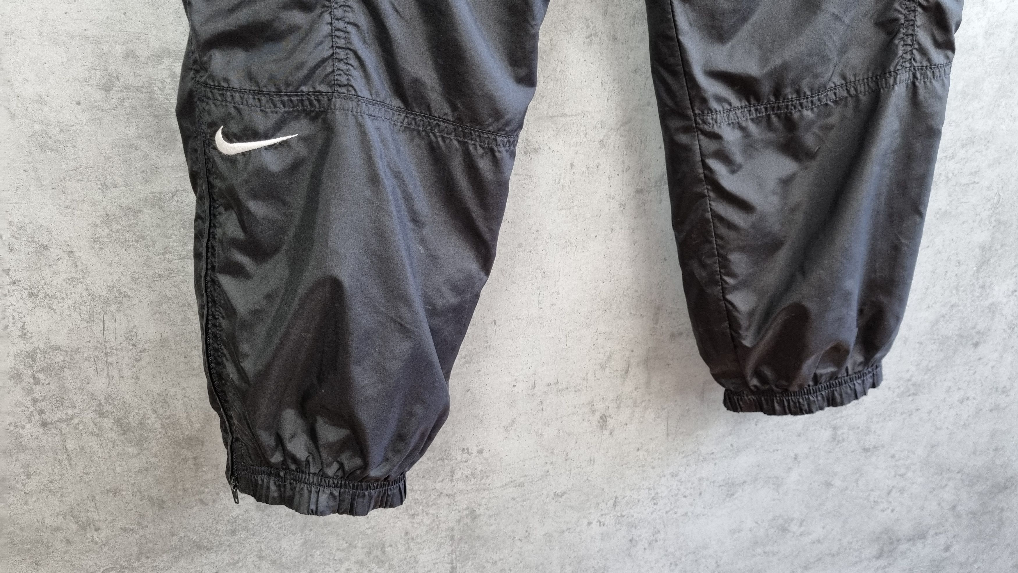Nike × Vintage Rare 90s Full Black NIKE Sport Nylon Pants Size US 32 / EU 48 - 10 Thumbnail