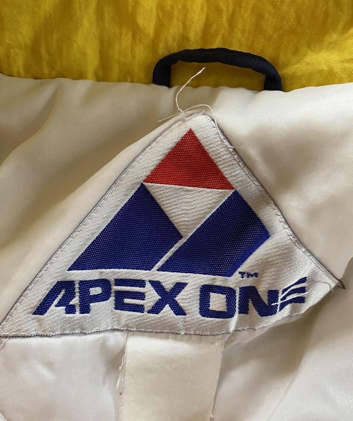 Apex One Vintage 90’s Notre Dame Apex One Full Zip Jacket Size US M / EU 48-50 / 2 - 23 Thumbnail