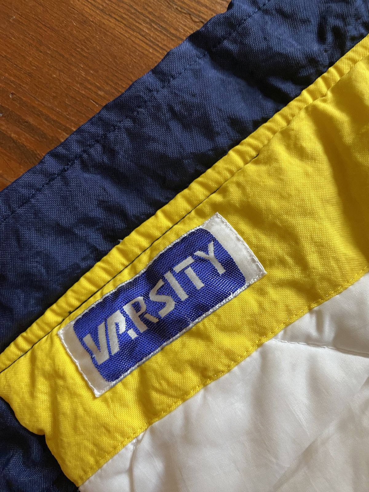 Apex One Vintage 90’s Notre Dame Apex One Full Zip Jacket Size US M / EU 48-50 / 2 - 21 Thumbnail