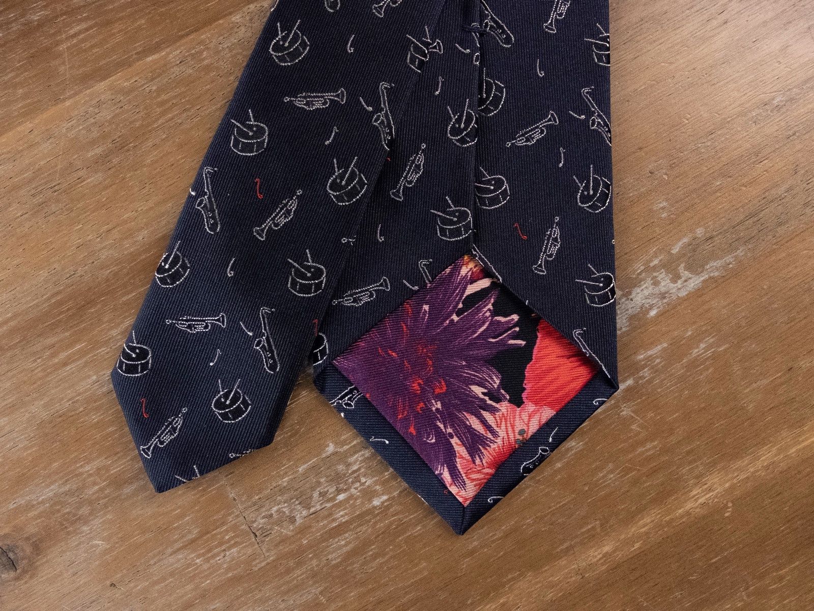 Paul Smith PAUL SMITH navy blue musical instruments motif silk tie NWT Size ONE SIZE - 4 Thumbnail