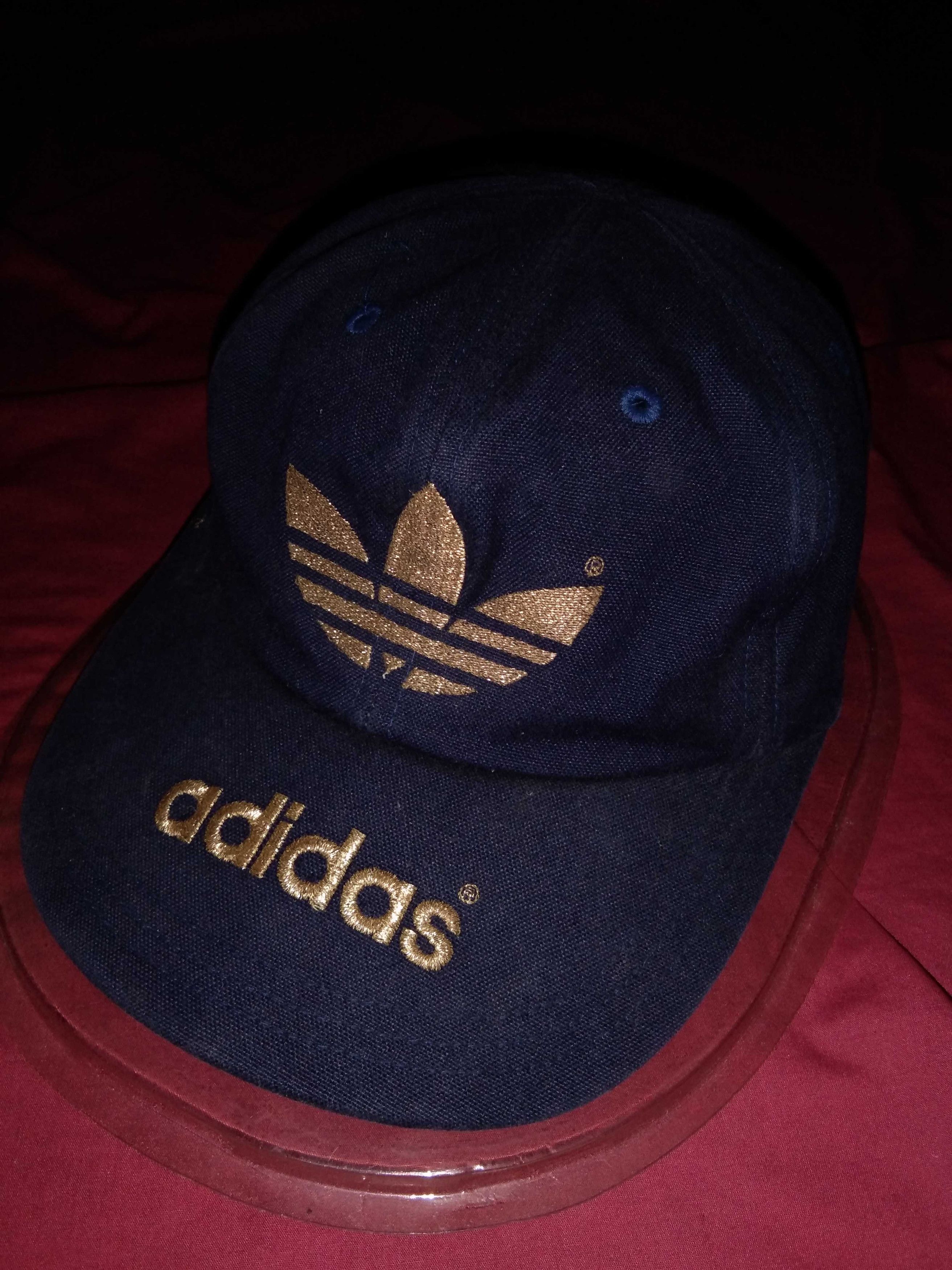 Adidas × Vintage VTG 80s Adidas Trefoil Gold embroidered spell out logo Size ONE SIZE - 2 Thumbnail