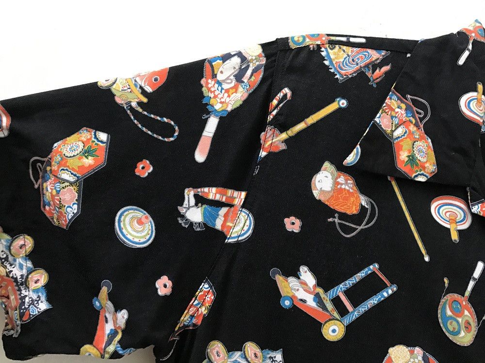 Japanese Brand Japanese Hawaiian History Book Japan Motif Gisha Size US M / EU 48-50 / 2 - 8 Thumbnail