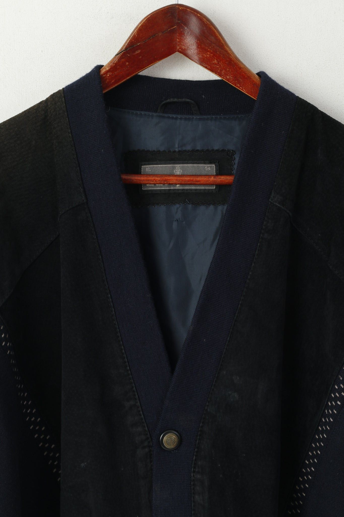 Vintage Elkjaer Men 54 XL Button Front Cardigan Navy Leather 3147 Size US XL / EU 56 / 4 - 2 Thumbnail
