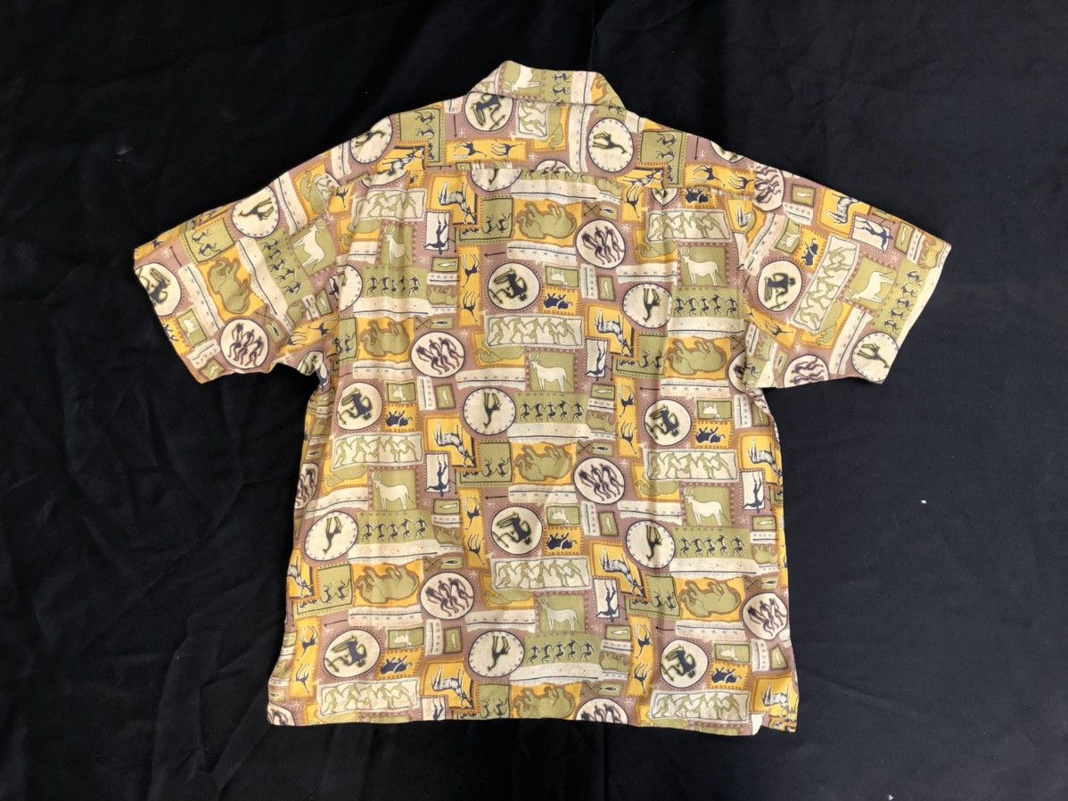 Vintage Vintage 90s Crane Feather Parietal Art Silk Hawaiian Shirt Size US L / EU 52-54 / 3 - 2 Thumbnail