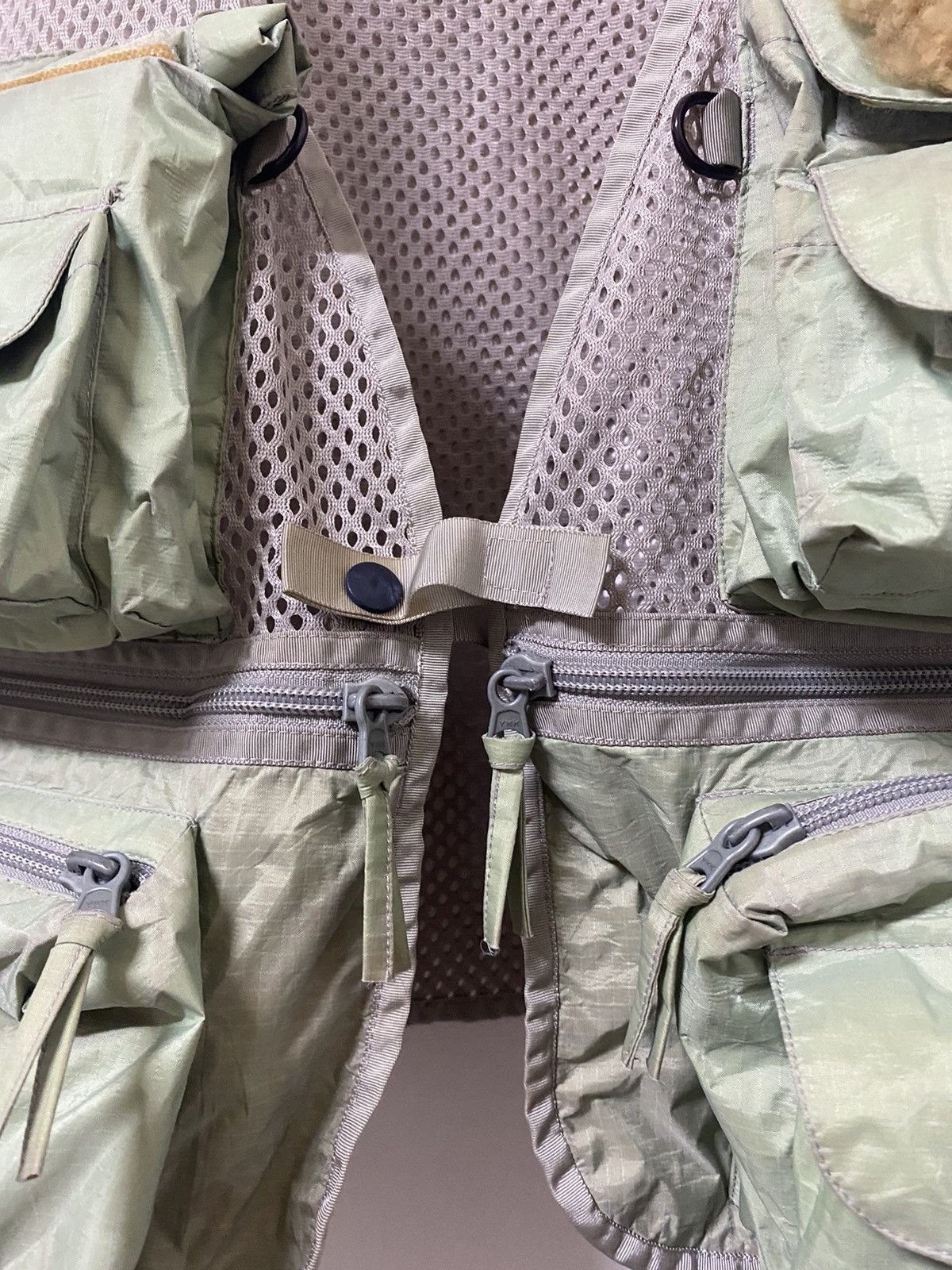 Patagonia Vintage Patagonia Tactical Utility Vest Multi pocket Design Size US L / EU 52-54 / 3 - 6 Thumbnail