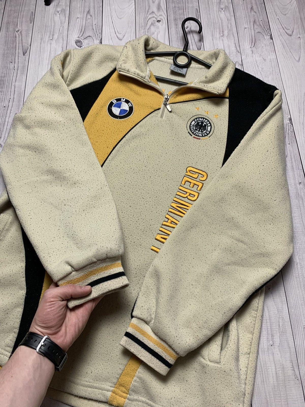 BMW × Vintage Vintage jacket BMW Deutschland size M logo Size US M / EU 48-50 / 2 - 6 Thumbnail