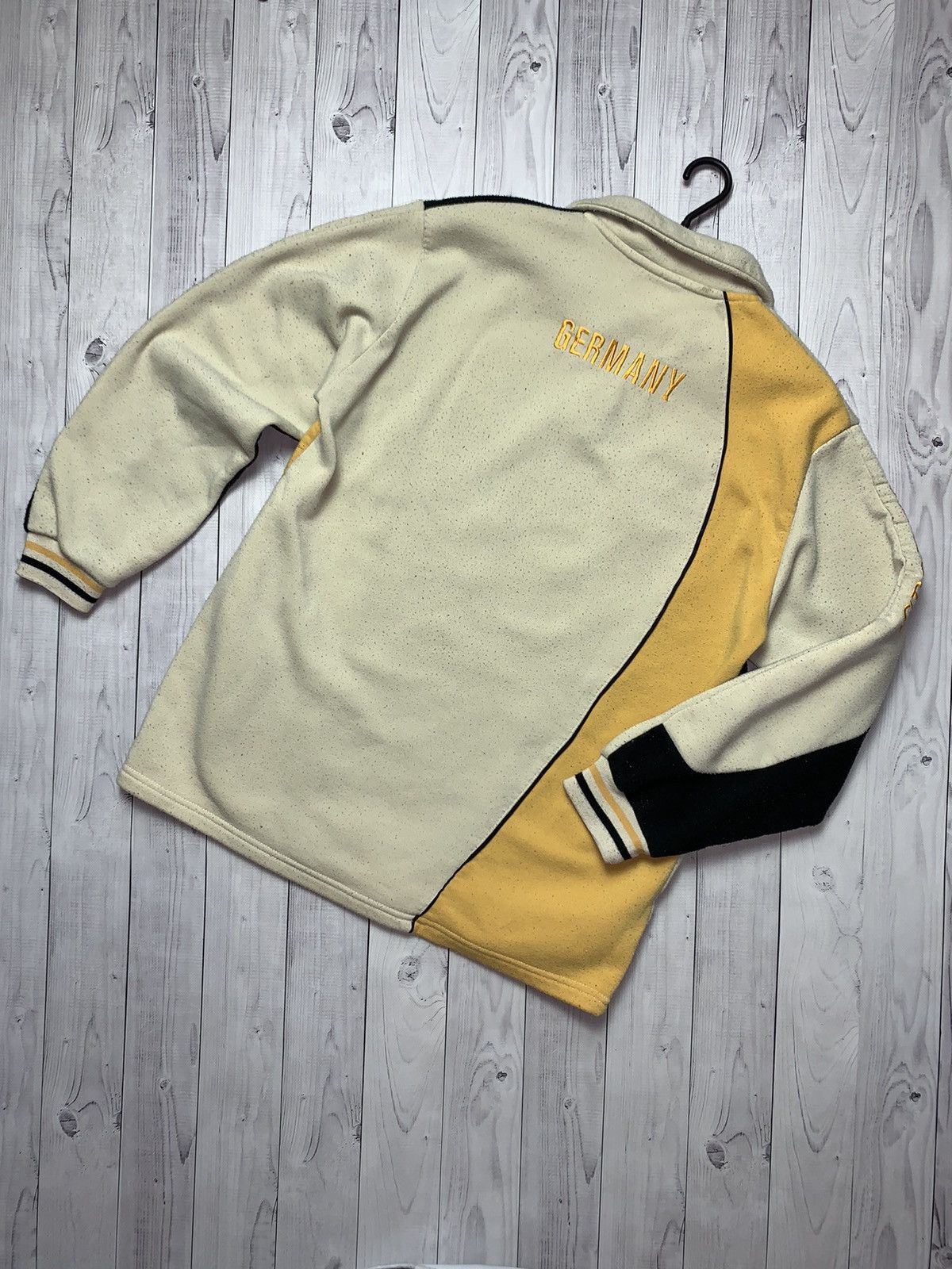 BMW × Vintage Vintage jacket BMW Deutschland size M logo Size US M / EU 48-50 / 2 - 7 Thumbnail