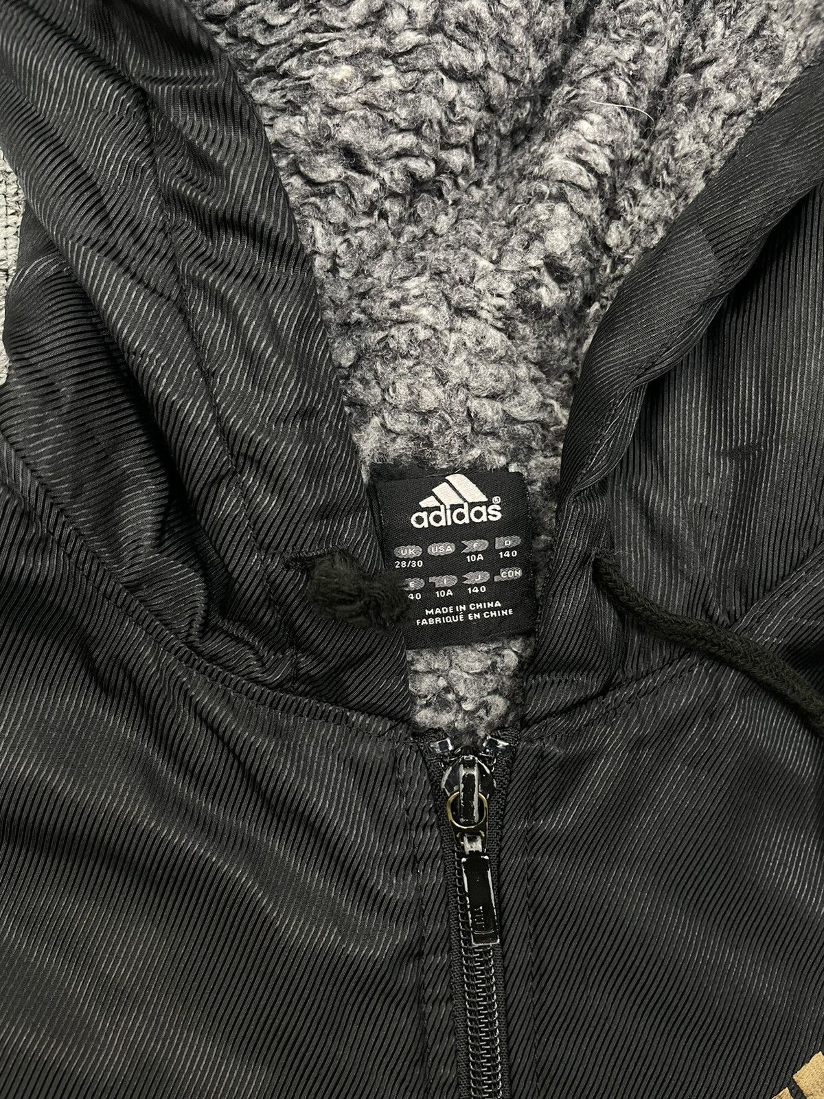 Adidas Vintage Adidas Parka Raincoat Jacket Sherpa Lining Size US S / EU 44-46 / 1 - 5 Thumbnail