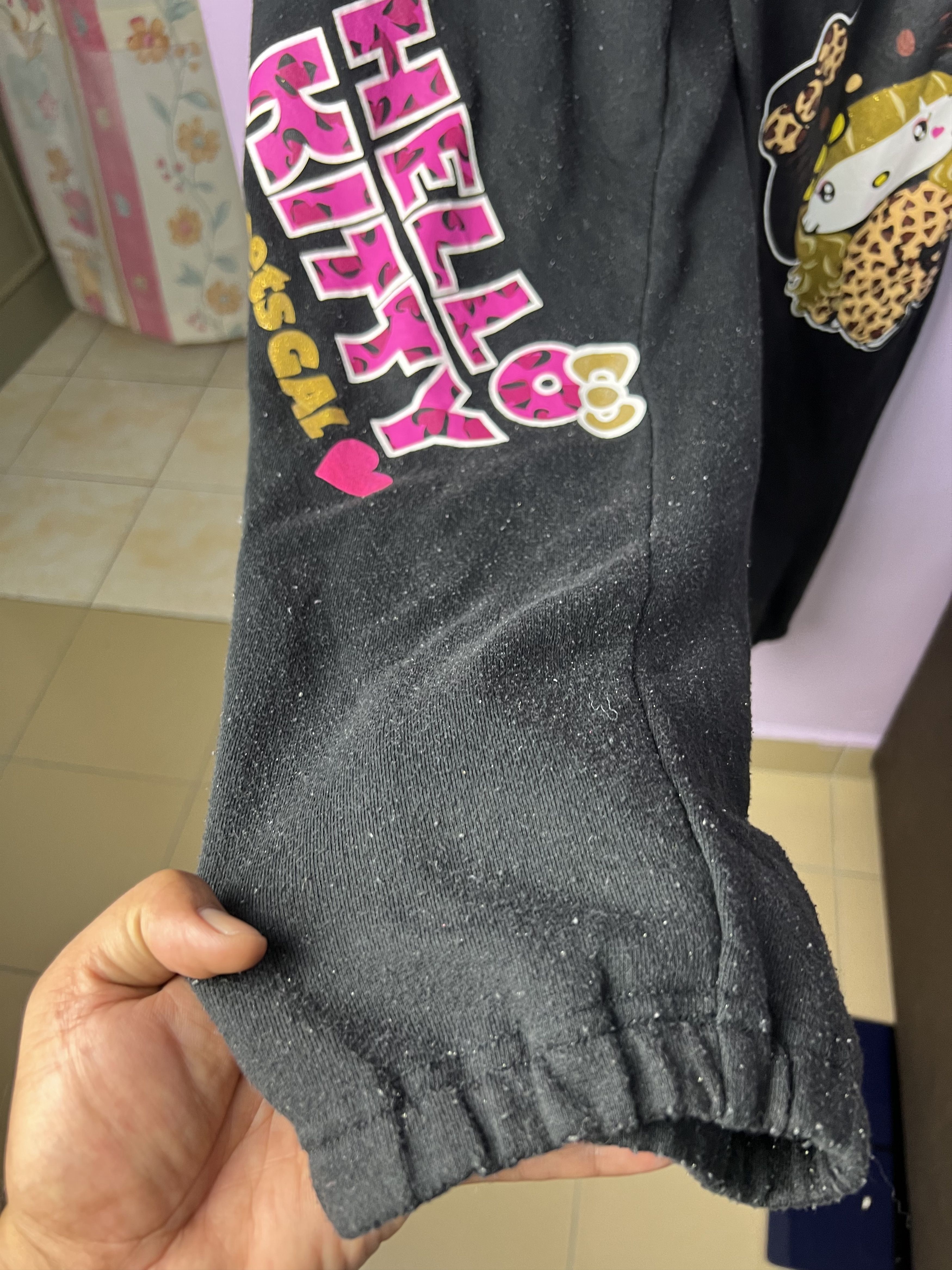 Anime 🔥Rare Hello Kitty Sweatpants Jogger Size US 38 / EU 54 - 9 Thumbnail