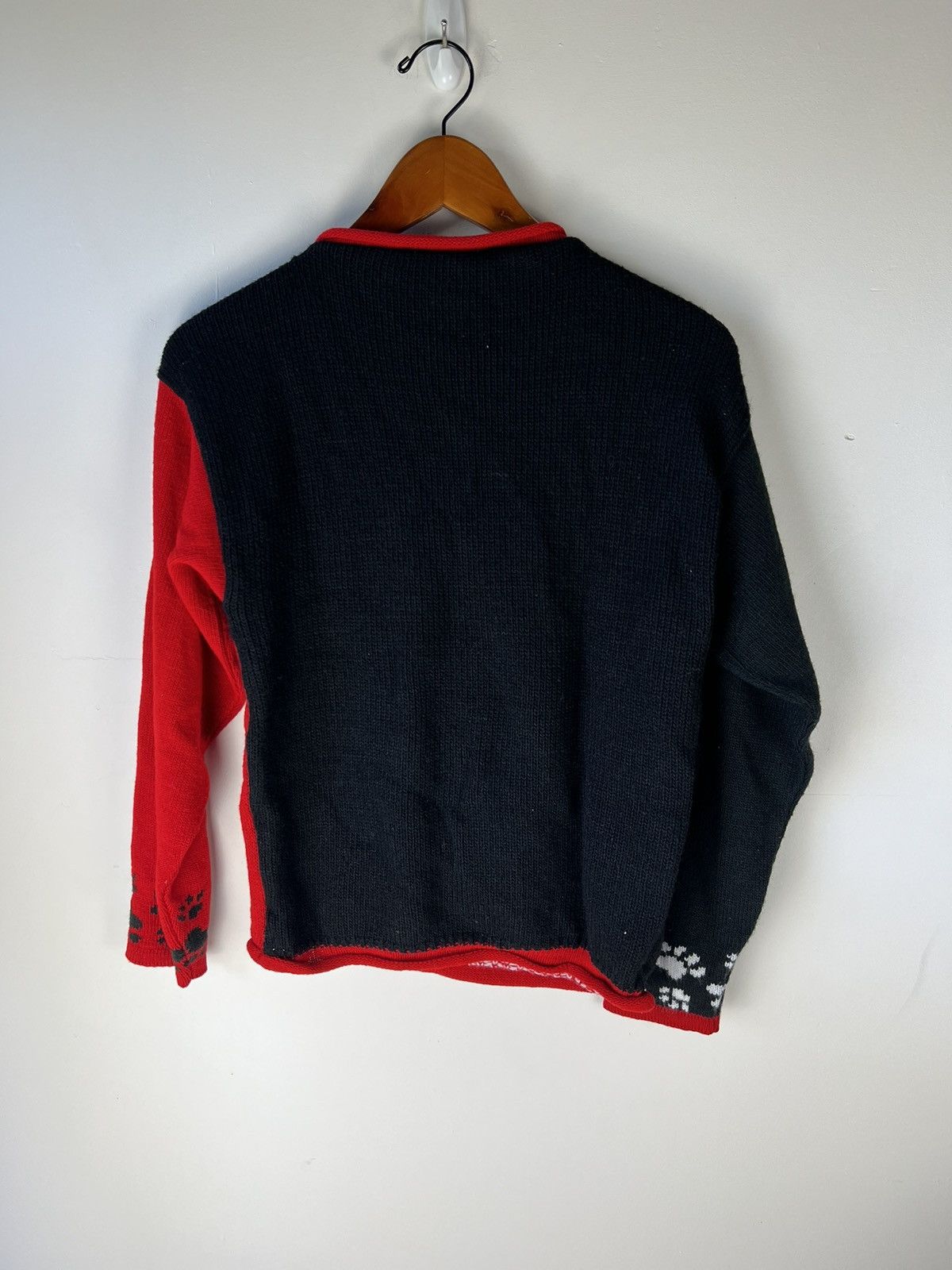 Disney Vintage Disney 101 Dalmatians knitwear sweater Size XS / US 0-2 / IT 36-38 - 2 Thumbnail