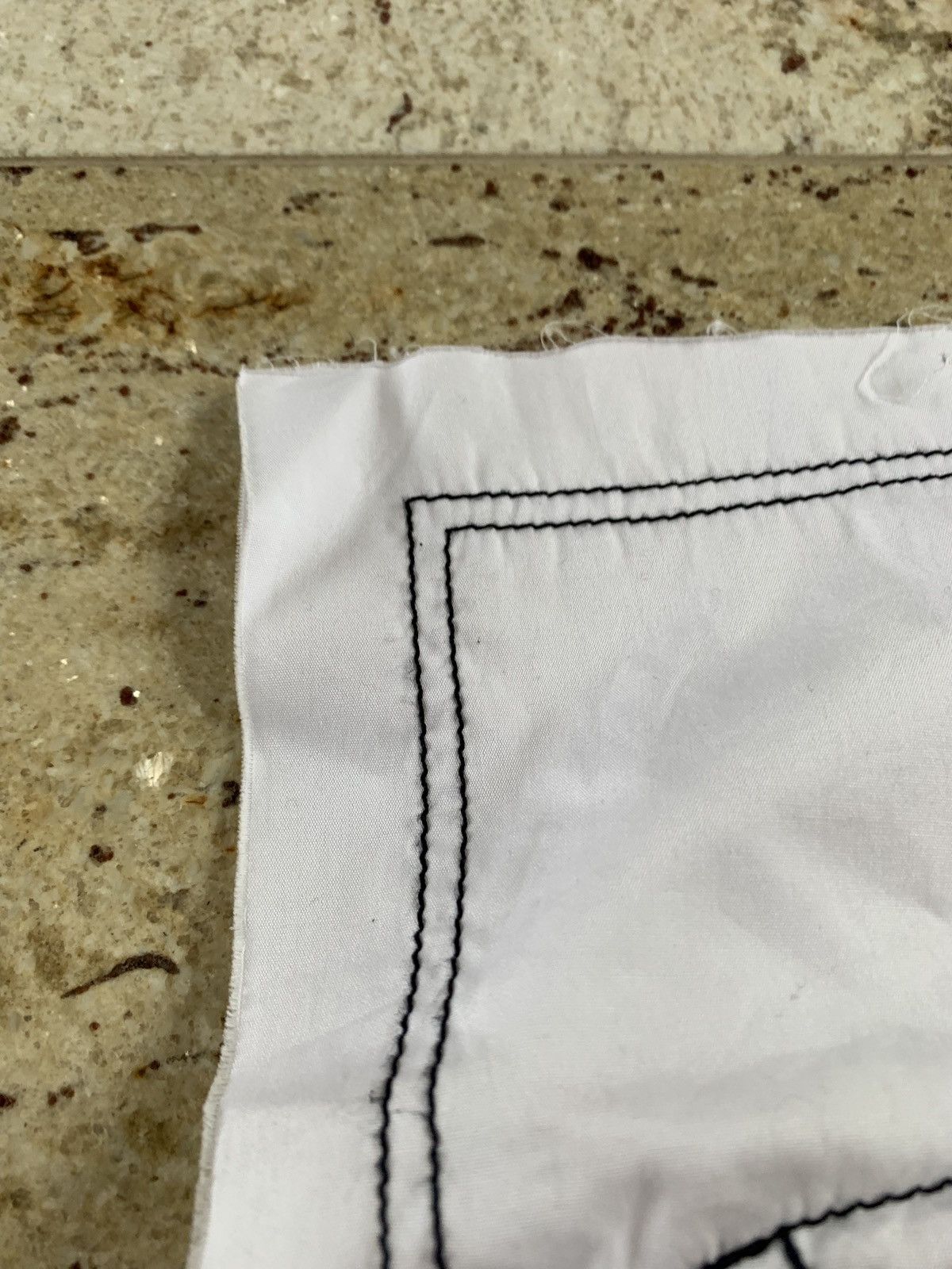 Comme des Garcons Back Attache Button Up In White With Black Stitch Size US M / EU 48-50 / 2 - 15 Thumbnail