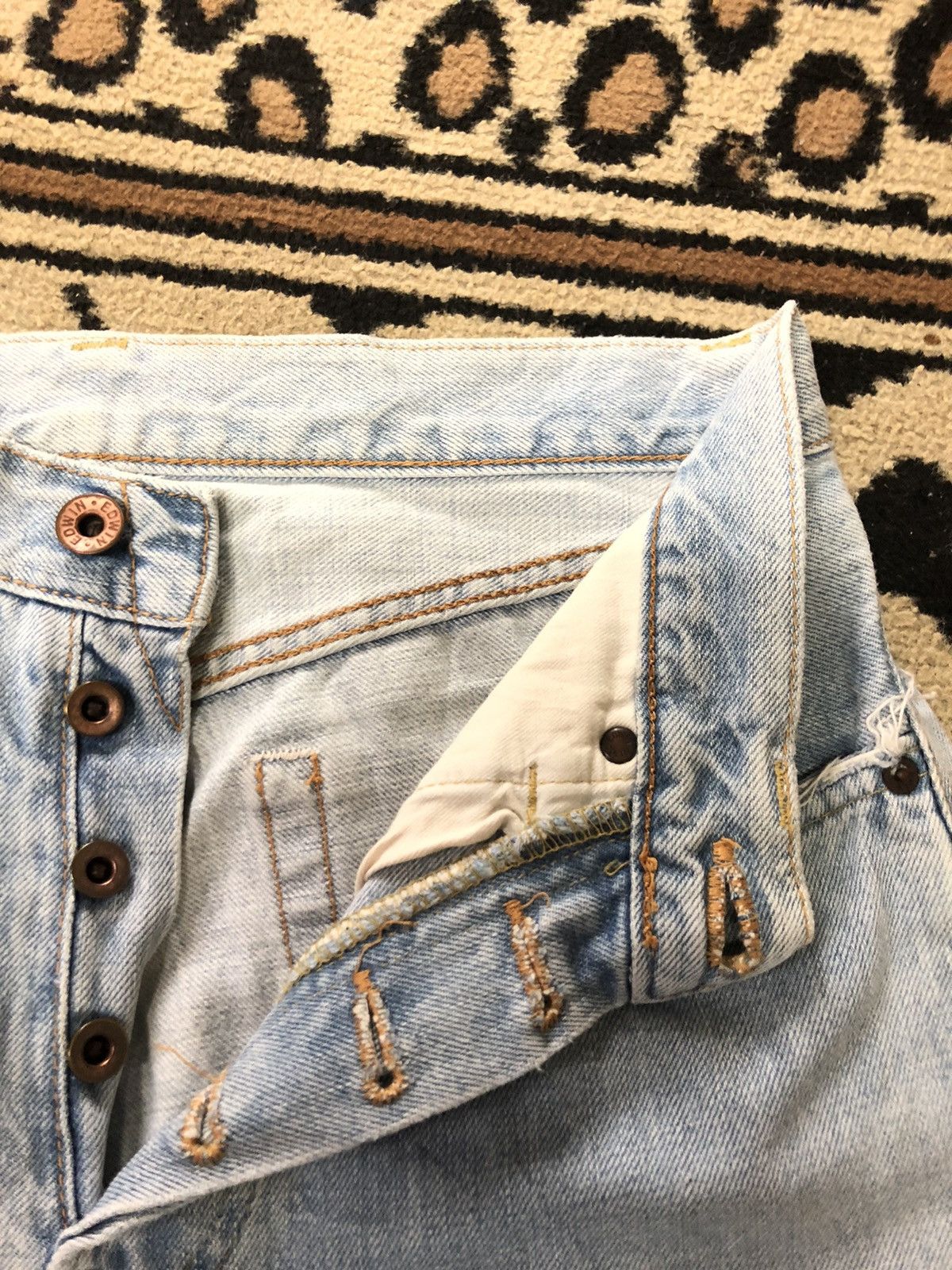 Edwin × Vintage VINTAGE SELVEDGE EDWIN505x LIGHT BLUE WASH DISTRESSED DENIM Size US 28 / EU 44 - 6 Thumbnail