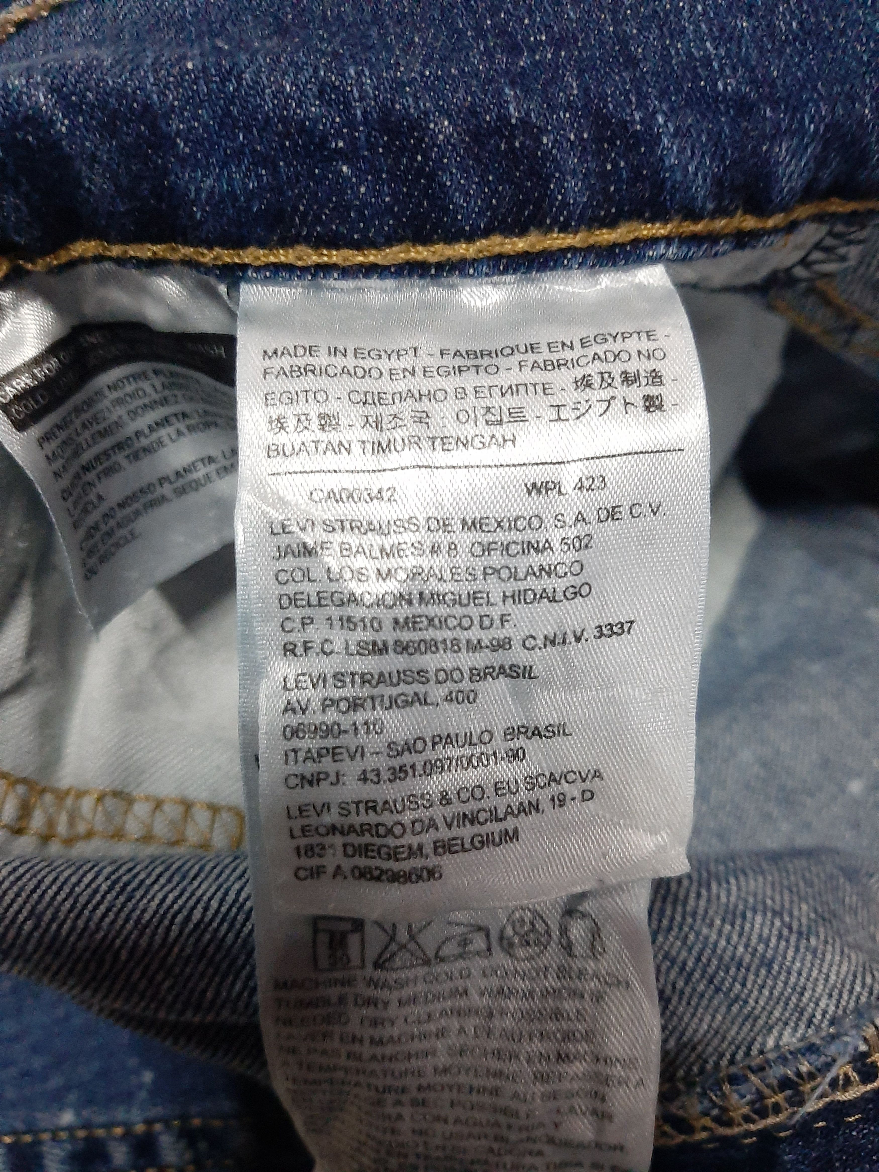 Levi's Vintage Clothing × Vintage VINTAGE LEVI'S 514 BLUE WASH DISTRESSED DENIM Size US 33 - 7 Thumbnail