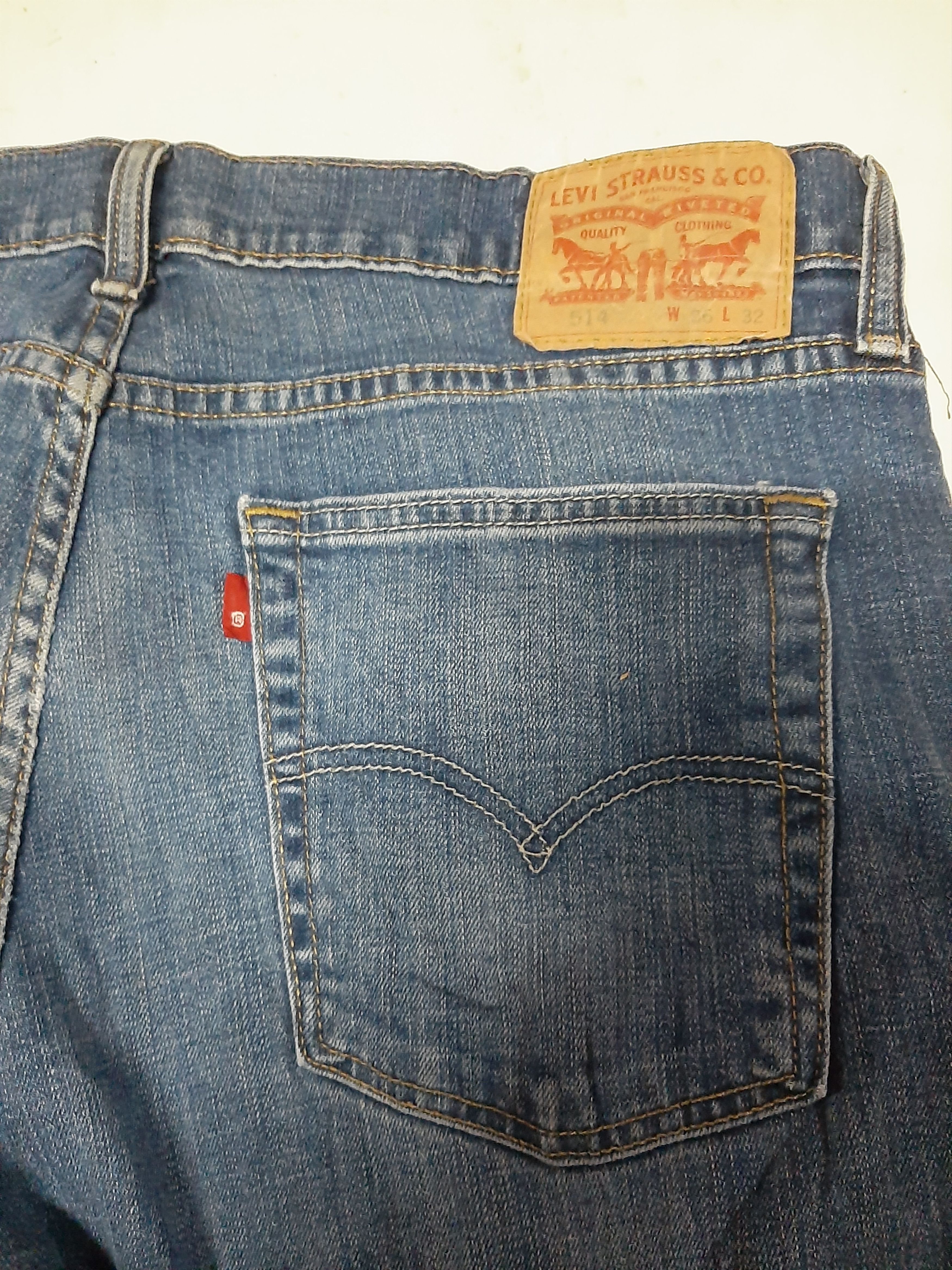 Levi's Vintage Clothing × Vintage VINTAGE LEVI'S 514 BLUE WASH DISTRESSED DENIM Size US 33 - 17 Thumbnail