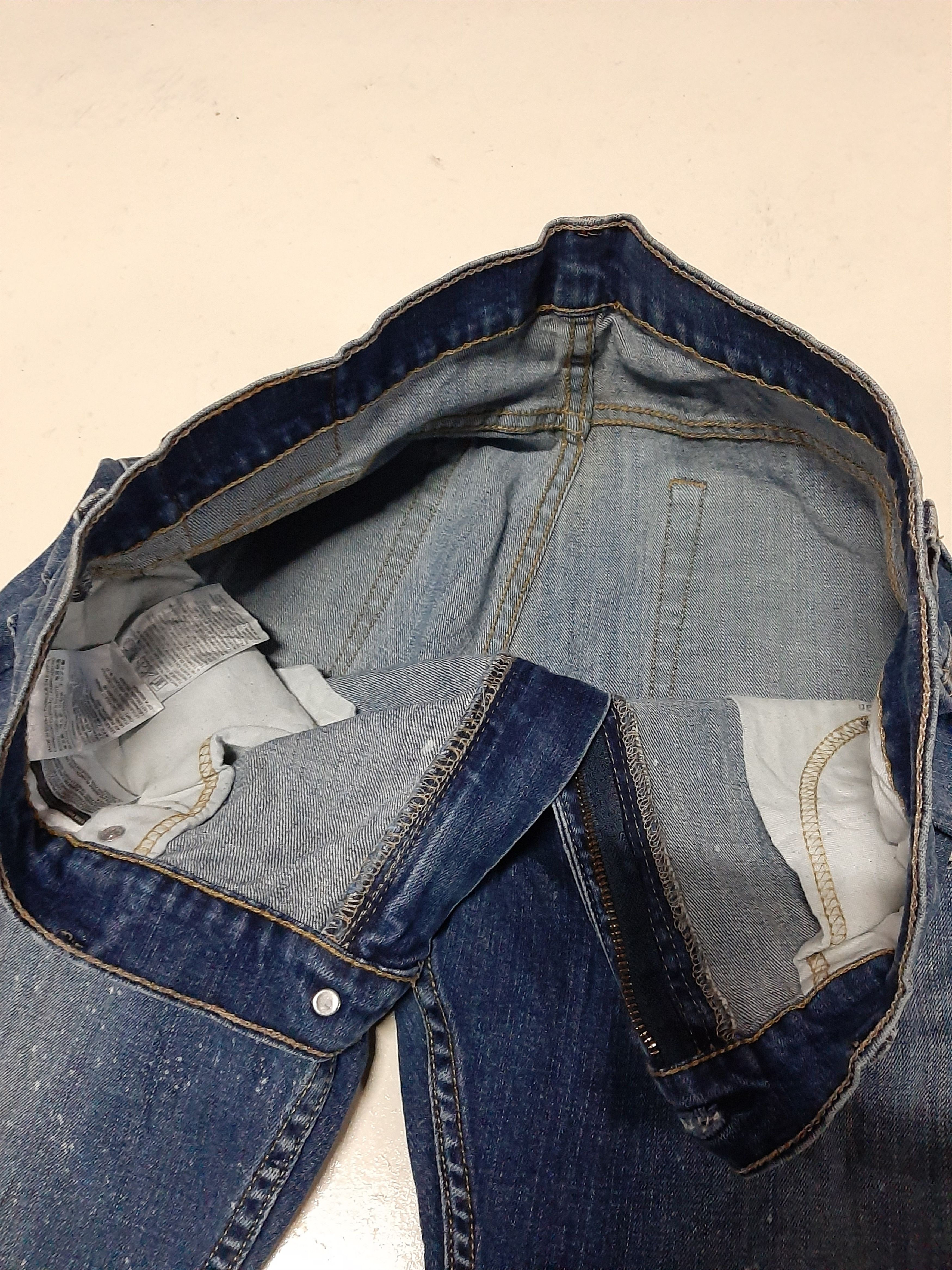 Levi's Vintage Clothing × Vintage VINTAGE LEVI'S 514 BLUE WASH DISTRESSED DENIM Size US 33 - 6 Thumbnail