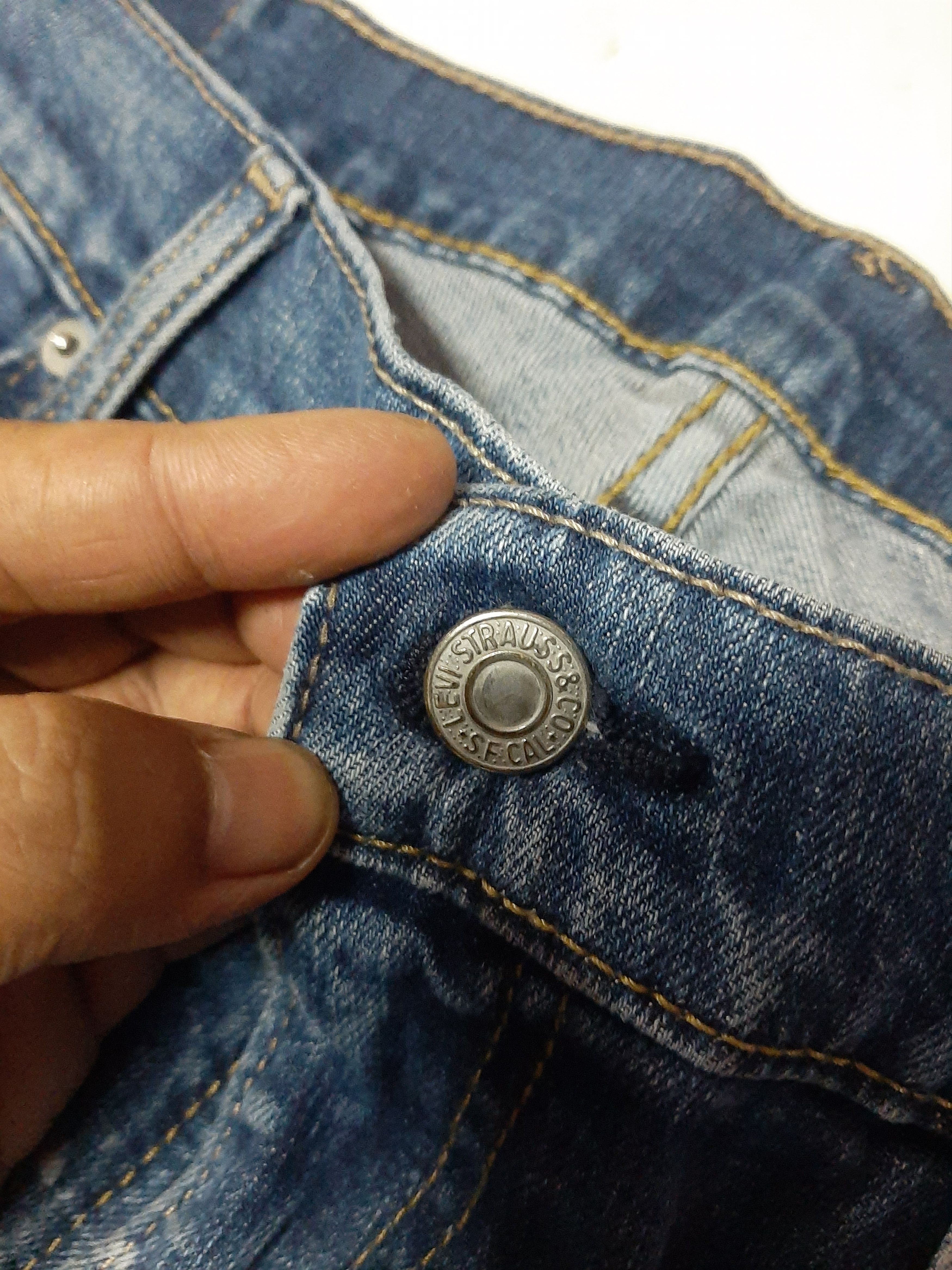 Levi's Vintage Clothing × Vintage VINTAGE LEVI'S 514 BLUE WASH DISTRESSED DENIM Size US 33 - 4 Thumbnail