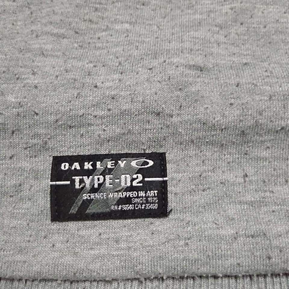 Oakley × Vintage VINTAGE OAKLEY EMBROIDERY SPELL OUT LOGO SWEATSHIRT hoodies Size US L / EU 52-54 / 3 - 3 Thumbnail