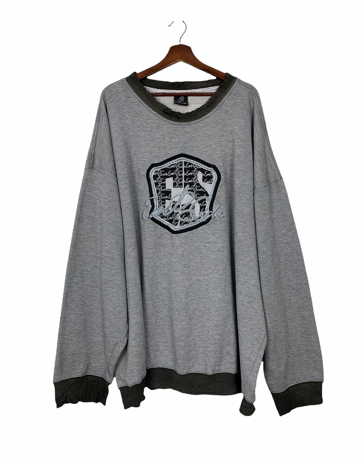 Japanese Brand × X-LARGE EAST SIDE Extra Large Embroidery Center Spellout Sweatshirt Size US XXL / EU 58 / 5 - 1 Thumbnail
