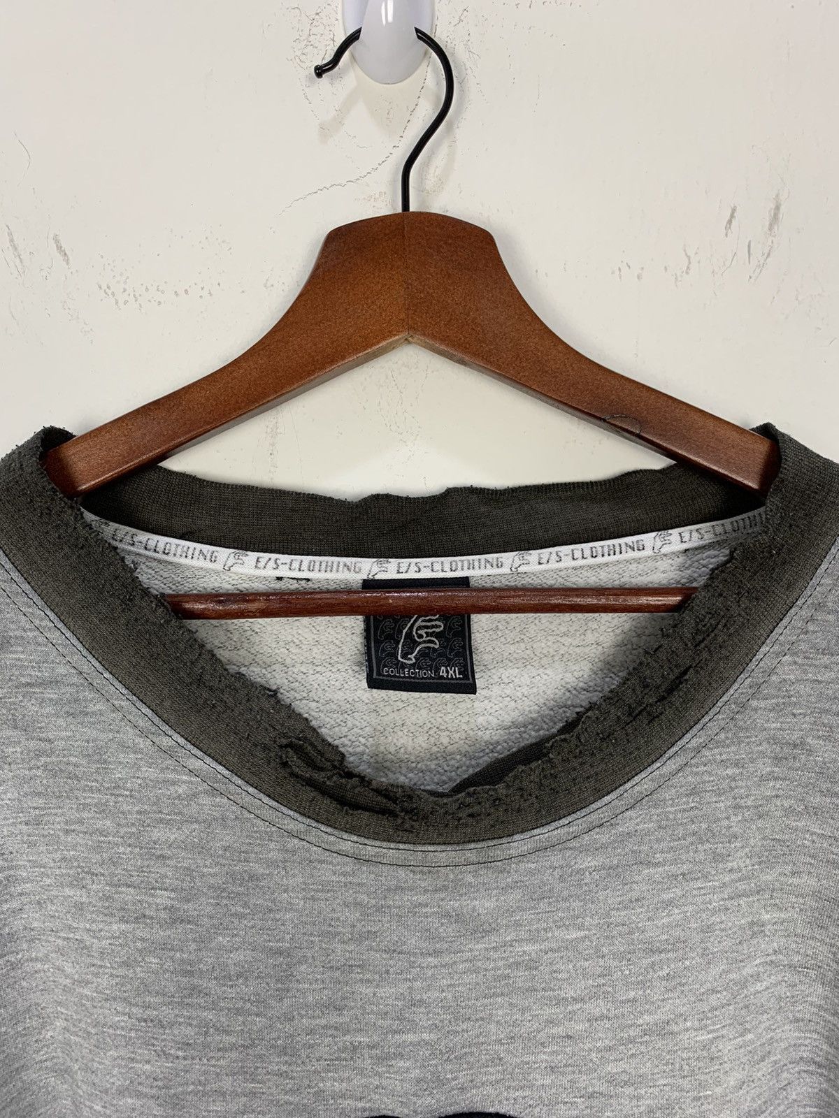 Japanese Brand × X-LARGE EAST SIDE Extra Large Embroidery Center Spellout Sweatshirt Size US XXL / EU 58 / 5 - 11 Thumbnail