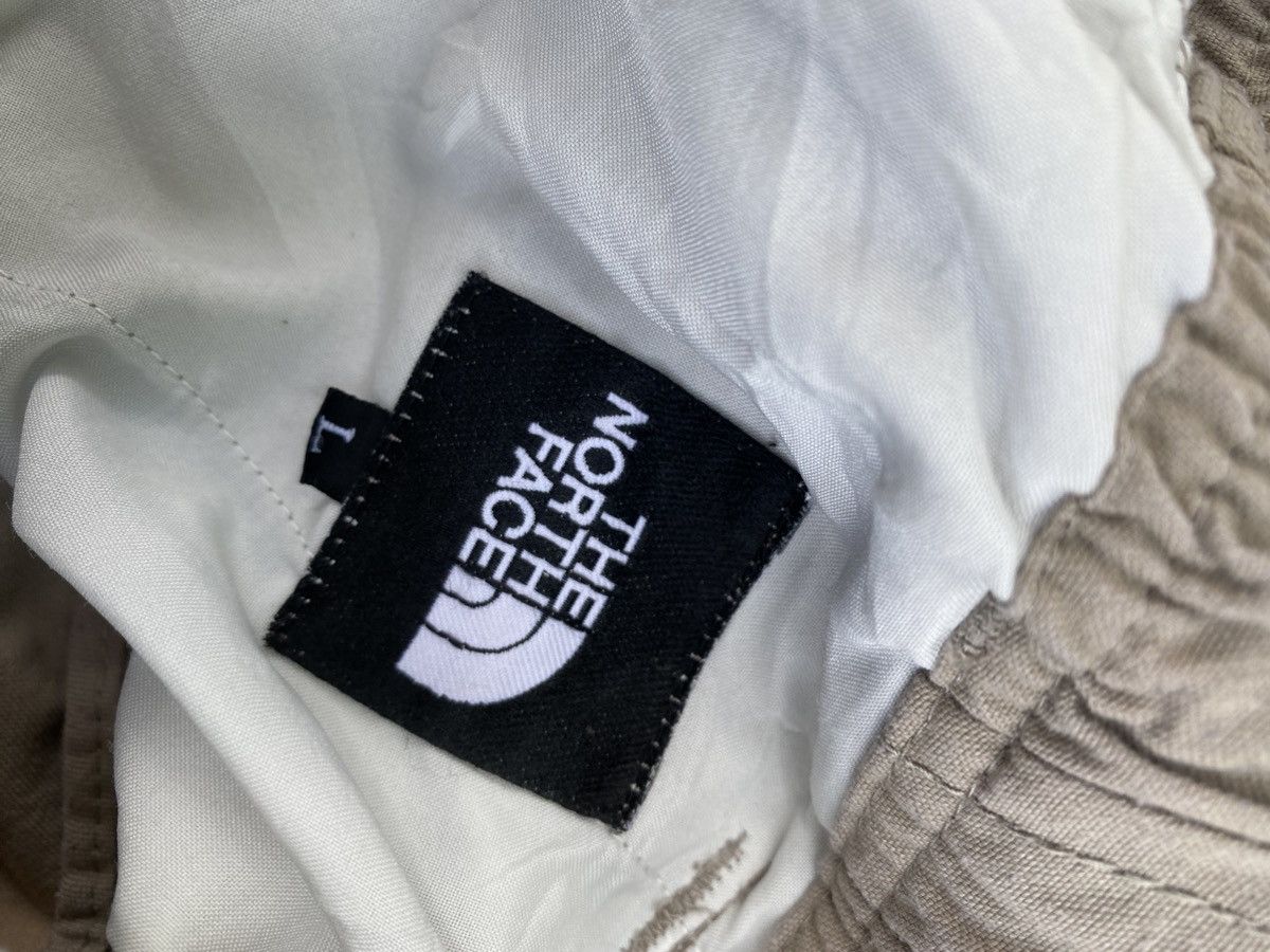 The North Face × Vintage The North Face Black Label Shorts Size US 30 / EU 46 - 8 Thumbnail