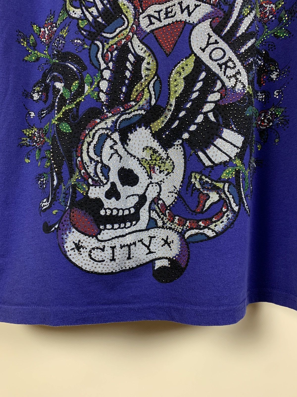 Christian Audigier Vintage Ed Hardy Rhinestones Y2K New York City Blue T-Shirt Size US S / EU 44-46 / 1 - 6 Thumbnail