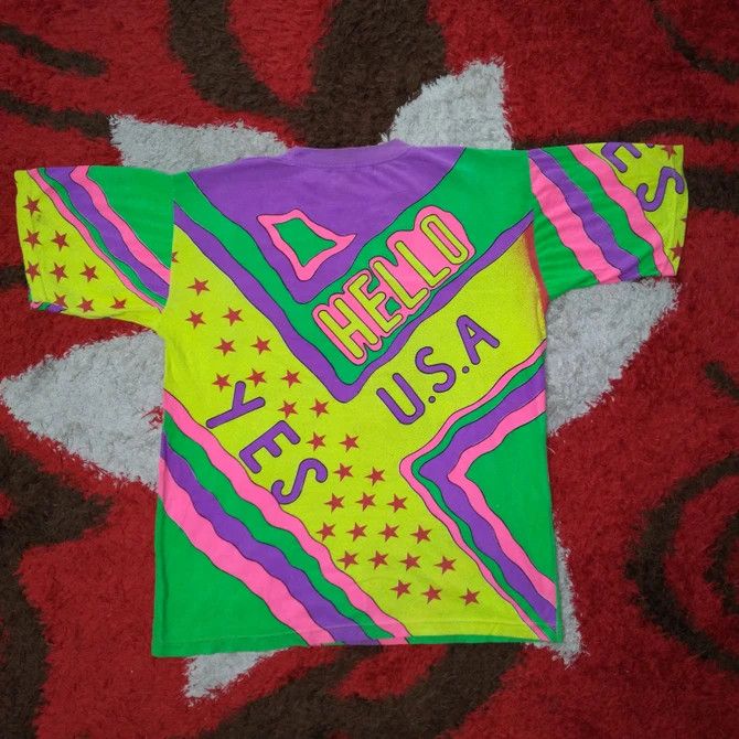 Art Comes First RARE Art Work Graphics Hello USA Inspired Like Kozmik Tee Size US XL / EU 56 / 4 - 4 Thumbnail