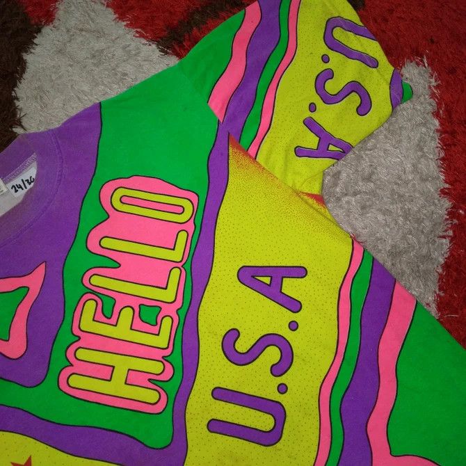 Art Comes First RARE Art Work Graphics Hello USA Inspired Like Kozmik Tee Size US XL / EU 56 / 4 - 2 Thumbnail