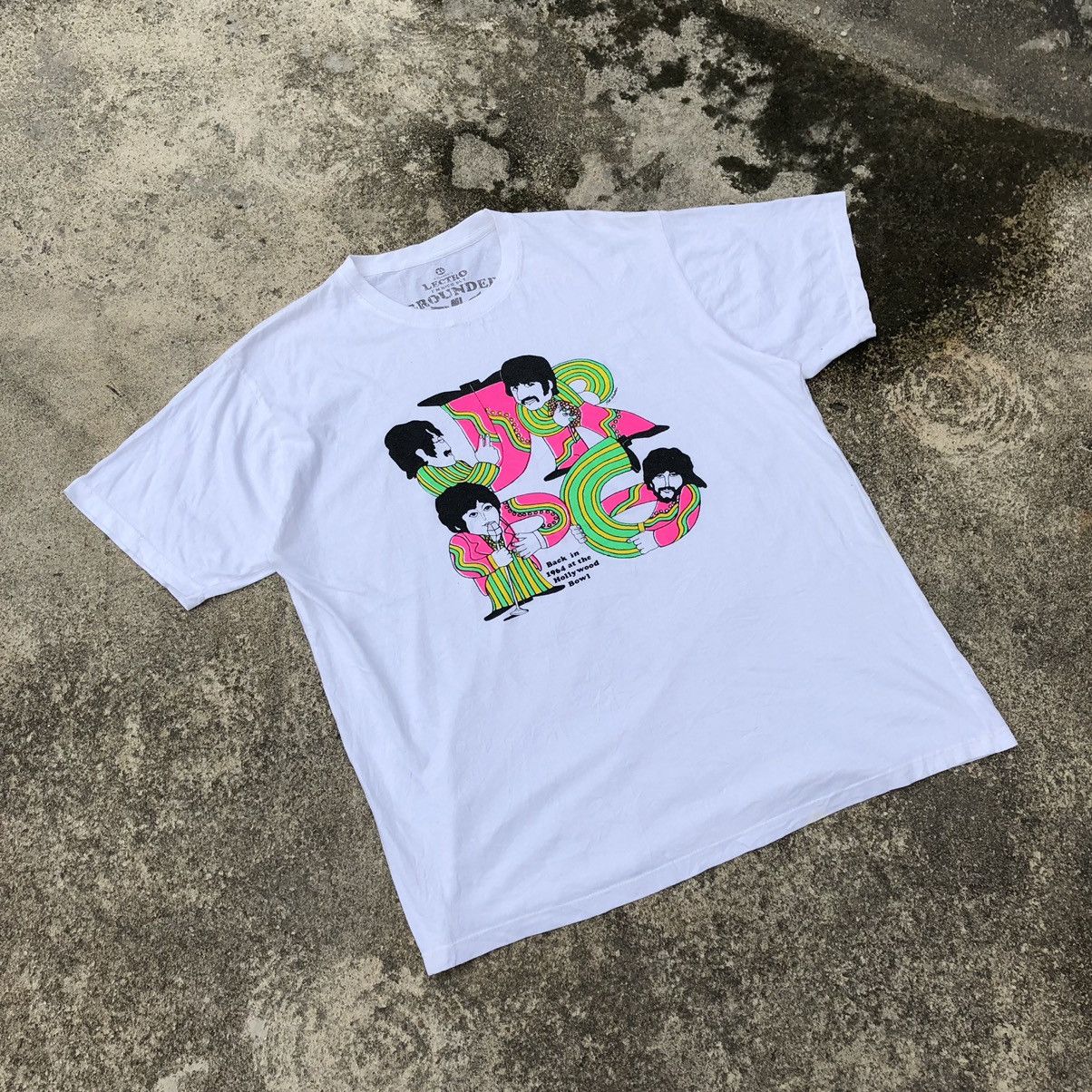 Japanese Brand × Vintage Rare The Beatles Back At Hollywood Promo Concert Tee Size US XL / EU 56 / 4 - 1 Thumbnail